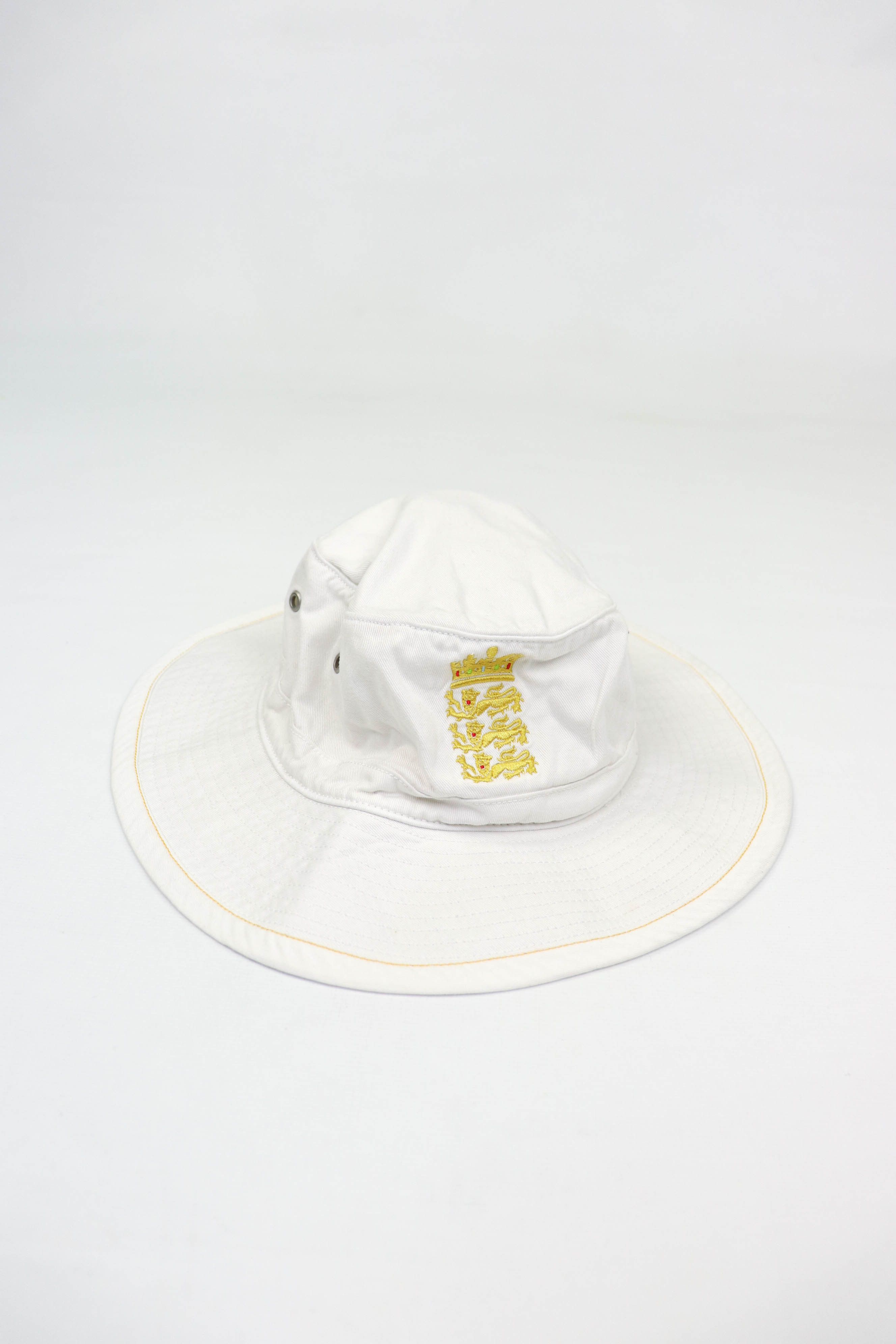 Adidas Adidas Headwear Vintage 00s England NFT 3 Lions Bucket Hat Size ONE SIZE - 5 Thumbnail