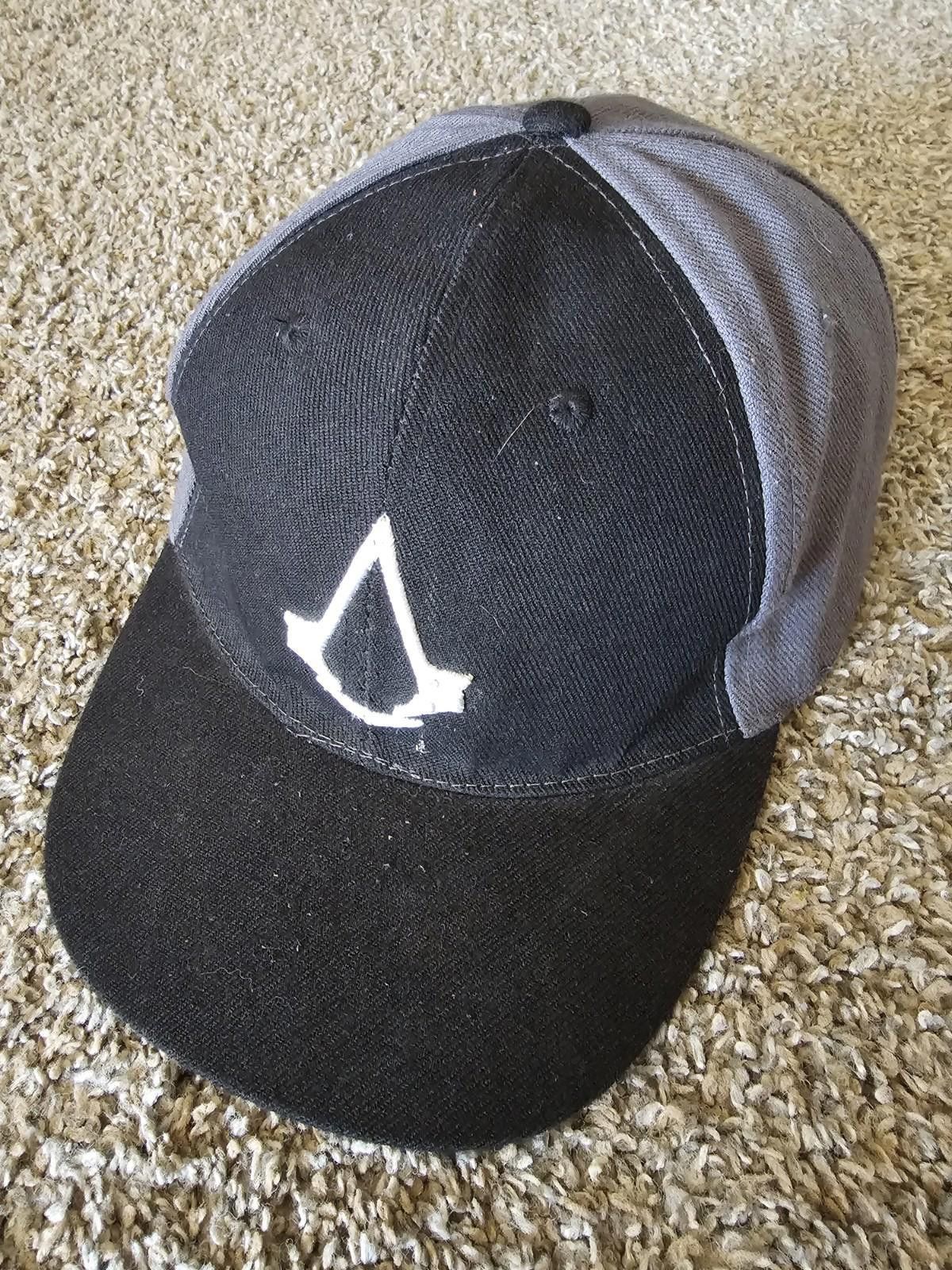 Designer Assassin's Creed Ubisoft Crest Logo 2015 Snapback Hat Cap Size ONE SIZE - 1 Thumbnail