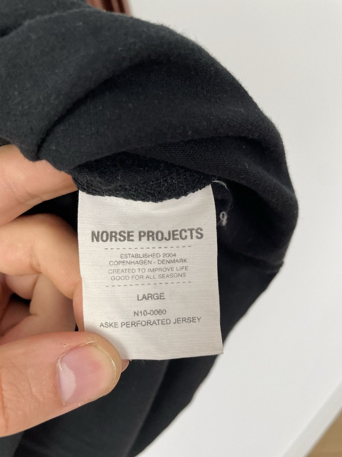 Norse Projects Norse Project Casual Black Basic Ls High Quality Longsleeve Size US L / EU 52-54 / 3 - 5 Thumbnail