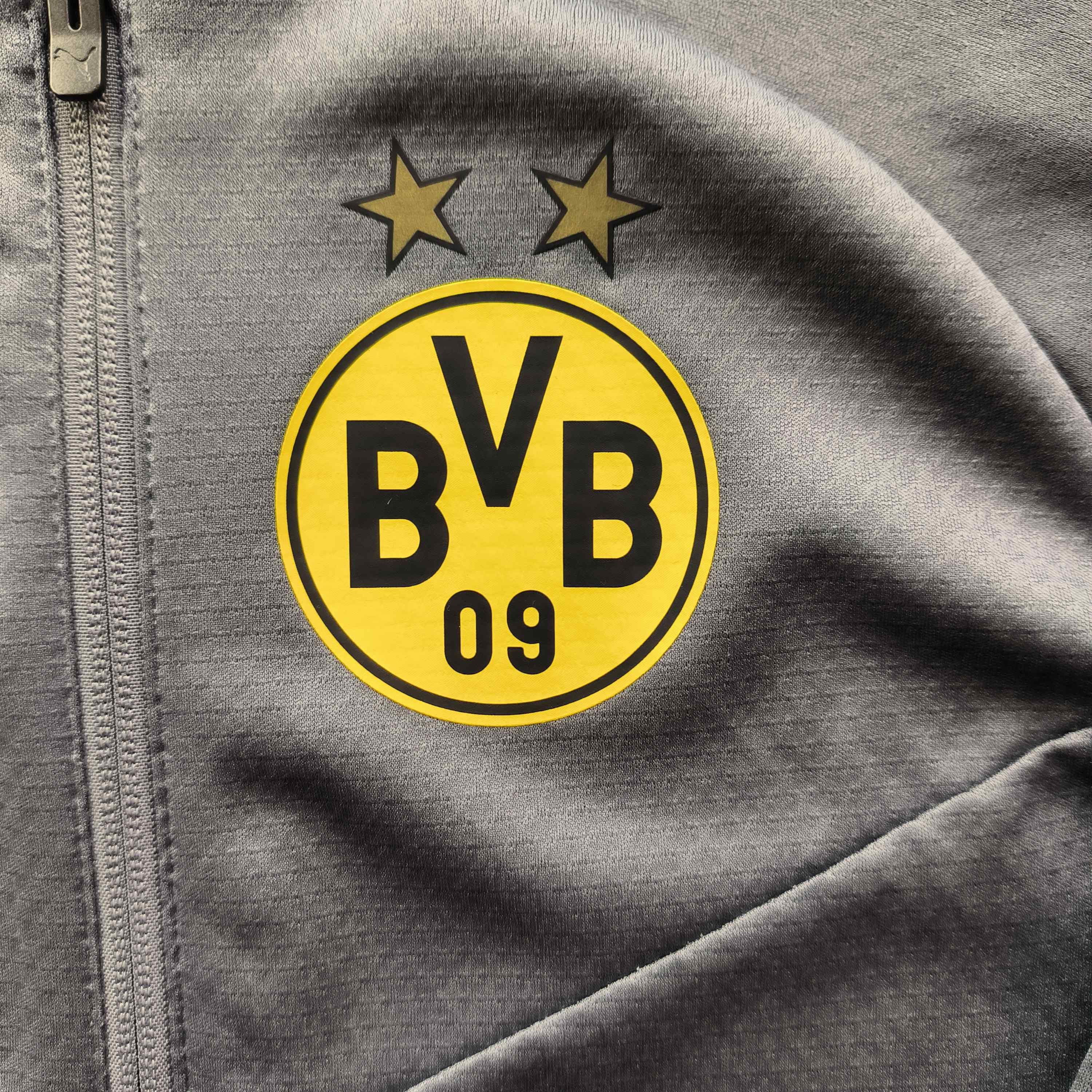 Puma Borussia Dortmund 2022-23 Puma top size S Size US S / EU 44-46 / 1 - 3 Thumbnail
