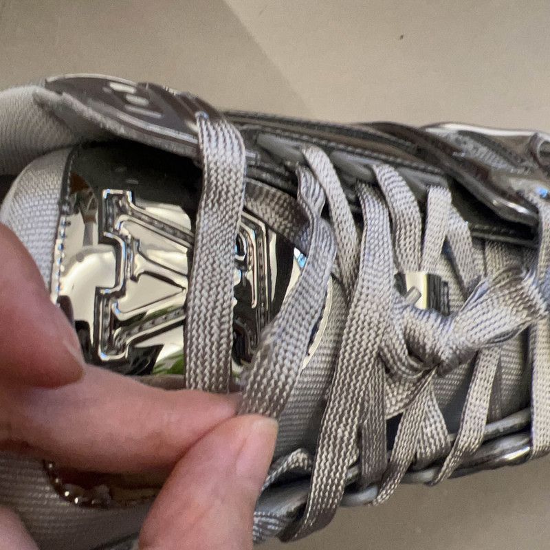 Louis Vuitton Louis Vuitton Metallic Trainer Low-Top Sneakers -2508 Size US 8 / EU 41 - 7 Thumbnail
