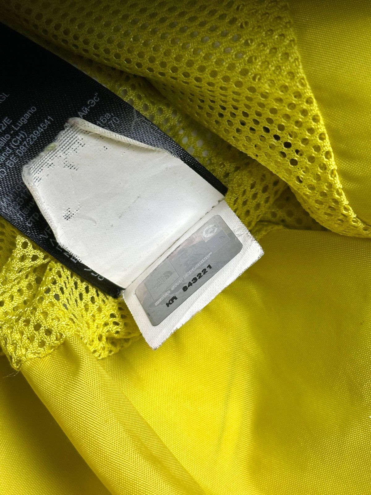 The North Face Vintage The North Face Hyvent Womans Jacket L Size L / US 10 / IT 46 - 16 Thumbnail