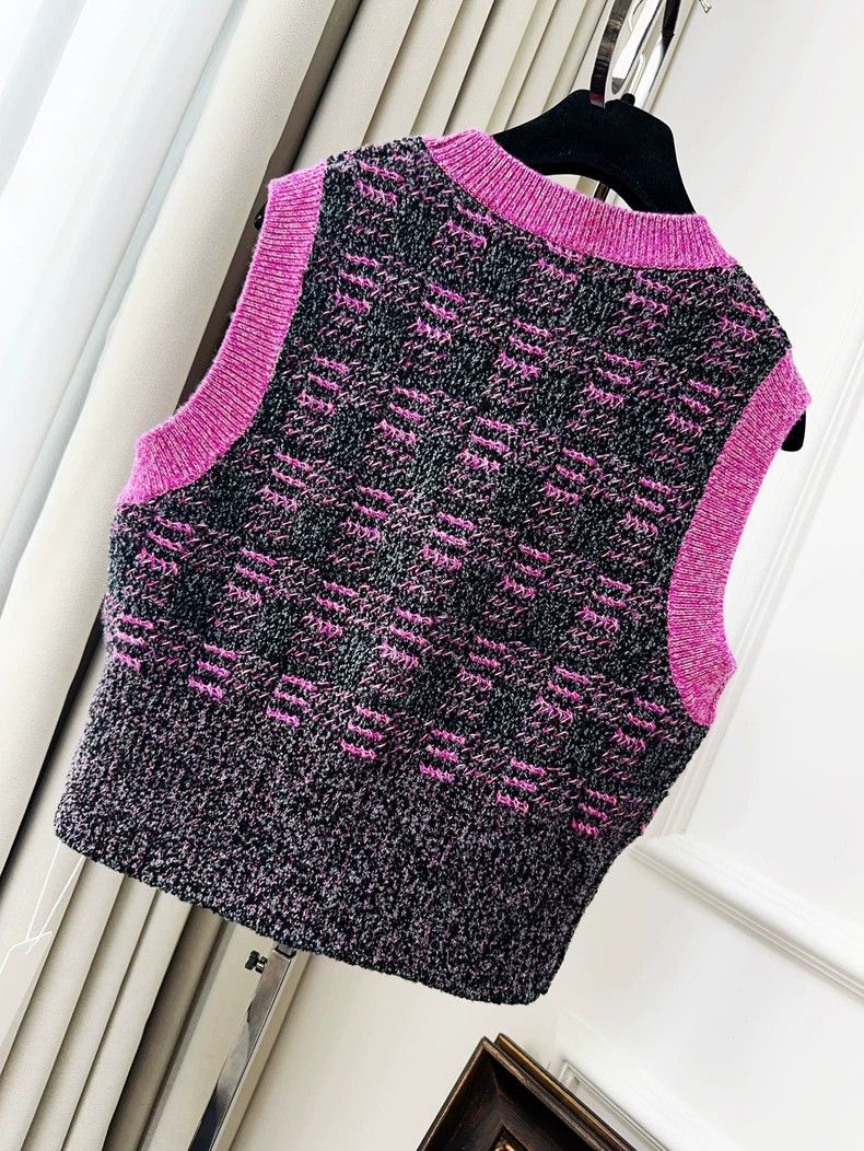 Chanel Chanel 22k purple and gray plaid sleeveless knitted vest Size S / US 4 / IT 40 - 2 Thumbnail