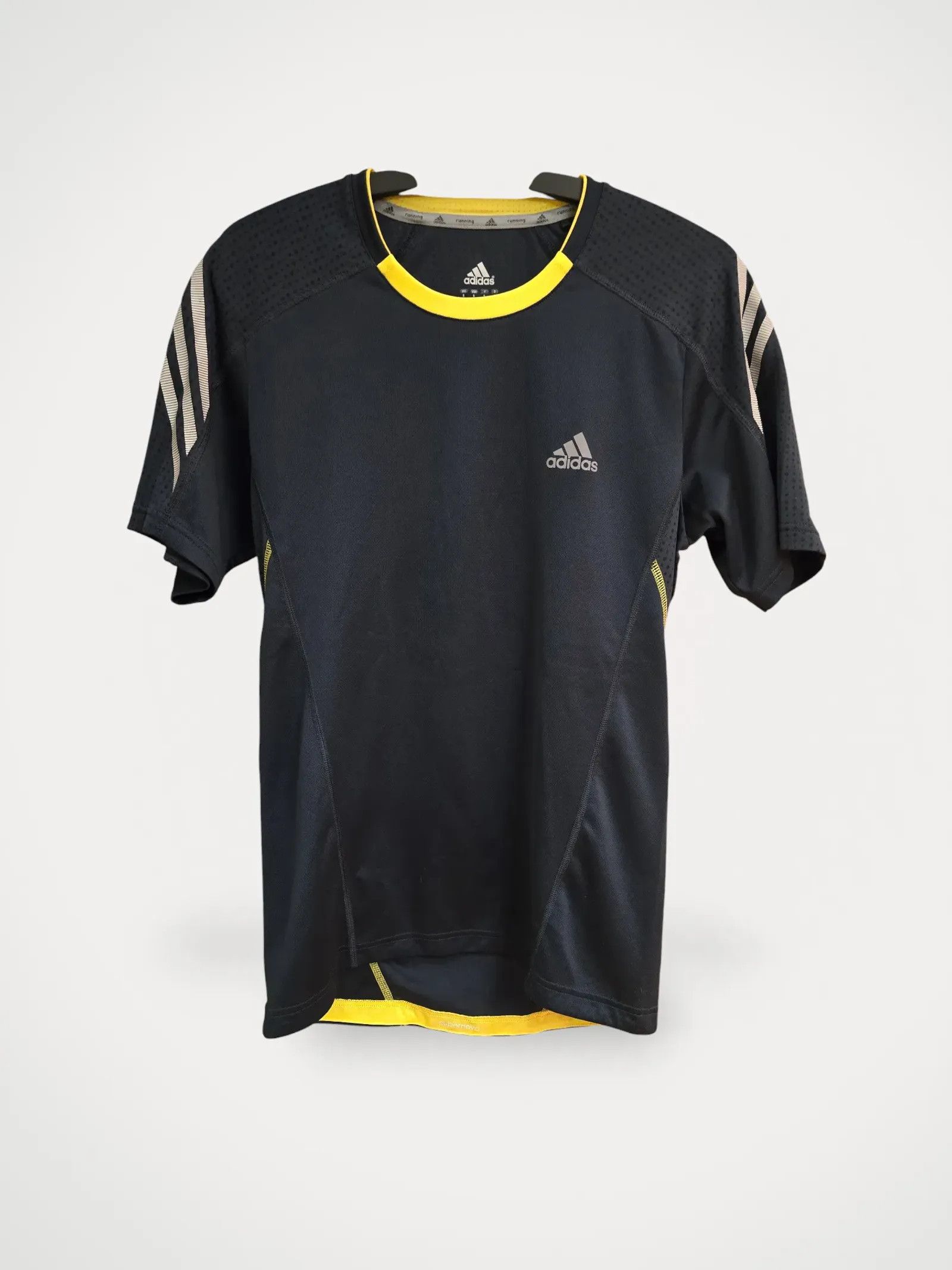 Adidas Adidas T-shirt Size US S / EU 44-46 / 1 - 1 Thumbnail