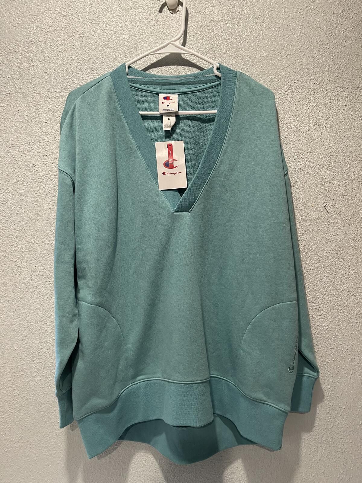 Champion Champion Oversized V-Neck Sweatshirt in Light Blue - New Size US M / EU 48-50 / 2 - 1 Thumbnail