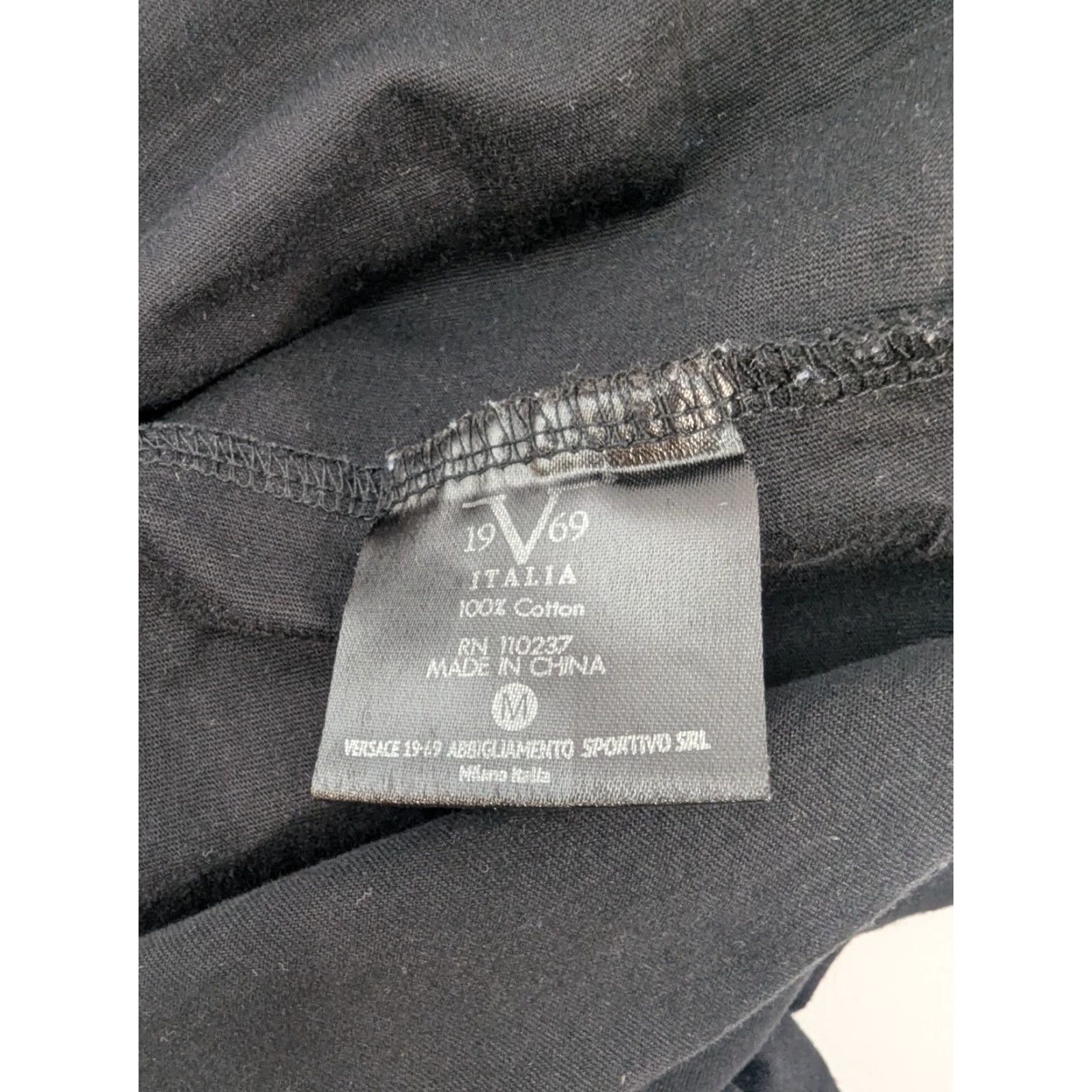 Versace VINTAGE Versace Shirt Mens 1969 Italia Graphic Tee V Logo V-Neck Short Sleeve Medium Black Cotton Logo 1969 Italia Mens Versace Shirt Size US M / EU 48-50 / 2 - 7 Thumbnail