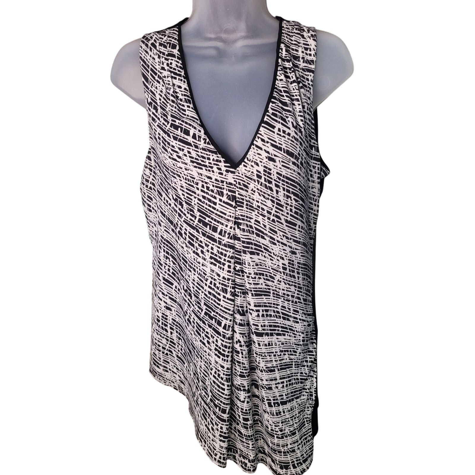 White House Black Market White House Black Market Sleeveless Blk Women's Shirt SZ M Size M / US 6-8 / IT 42-44 - 1 Thumbnail