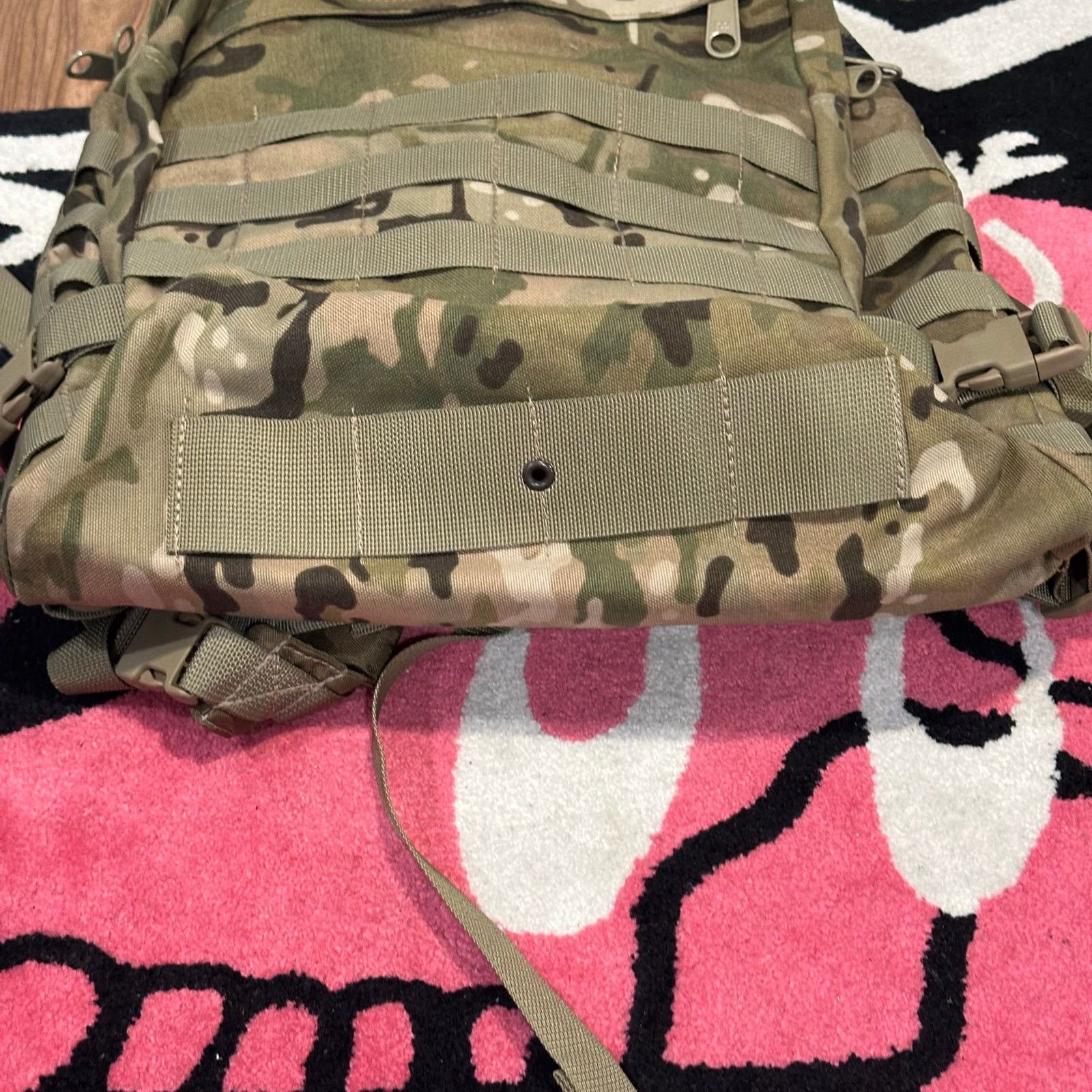 & Other Stories Military Camo Backpack Size ONE SIZE - 6 Thumbnail