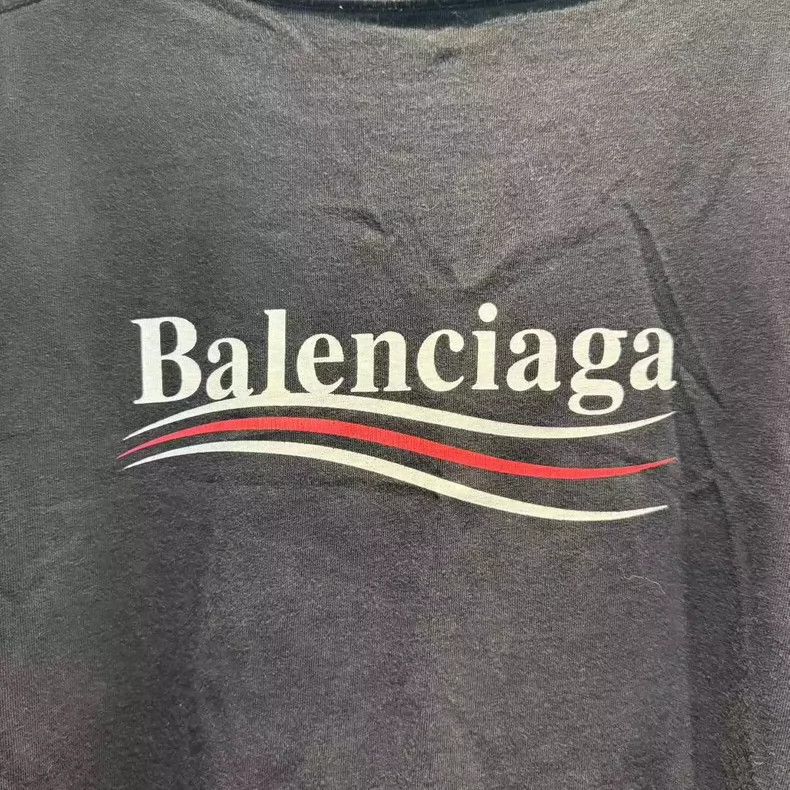 Balenciaga Balenciaga Wave black short sleeve Size US L / EU 52-54 / 3 - 4 Thumbnail