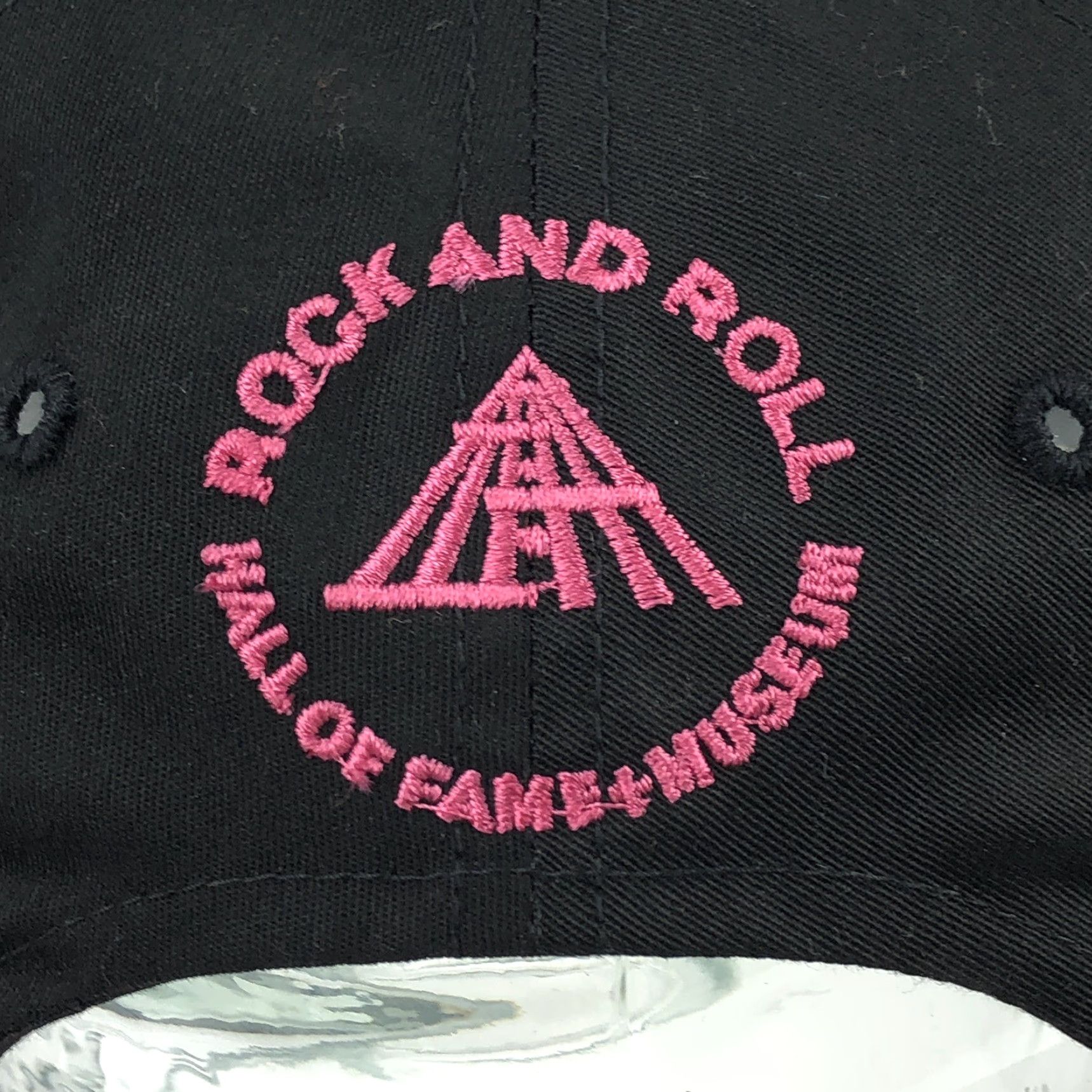 Vintage VINTAGE Creative Design Hat Cap Baseball Cap Adjustable Black 80s 90s Rock Hip Hop Retro USA Logo Mens Cap Snap Back Size ONE SIZE - 7 Thumbnail