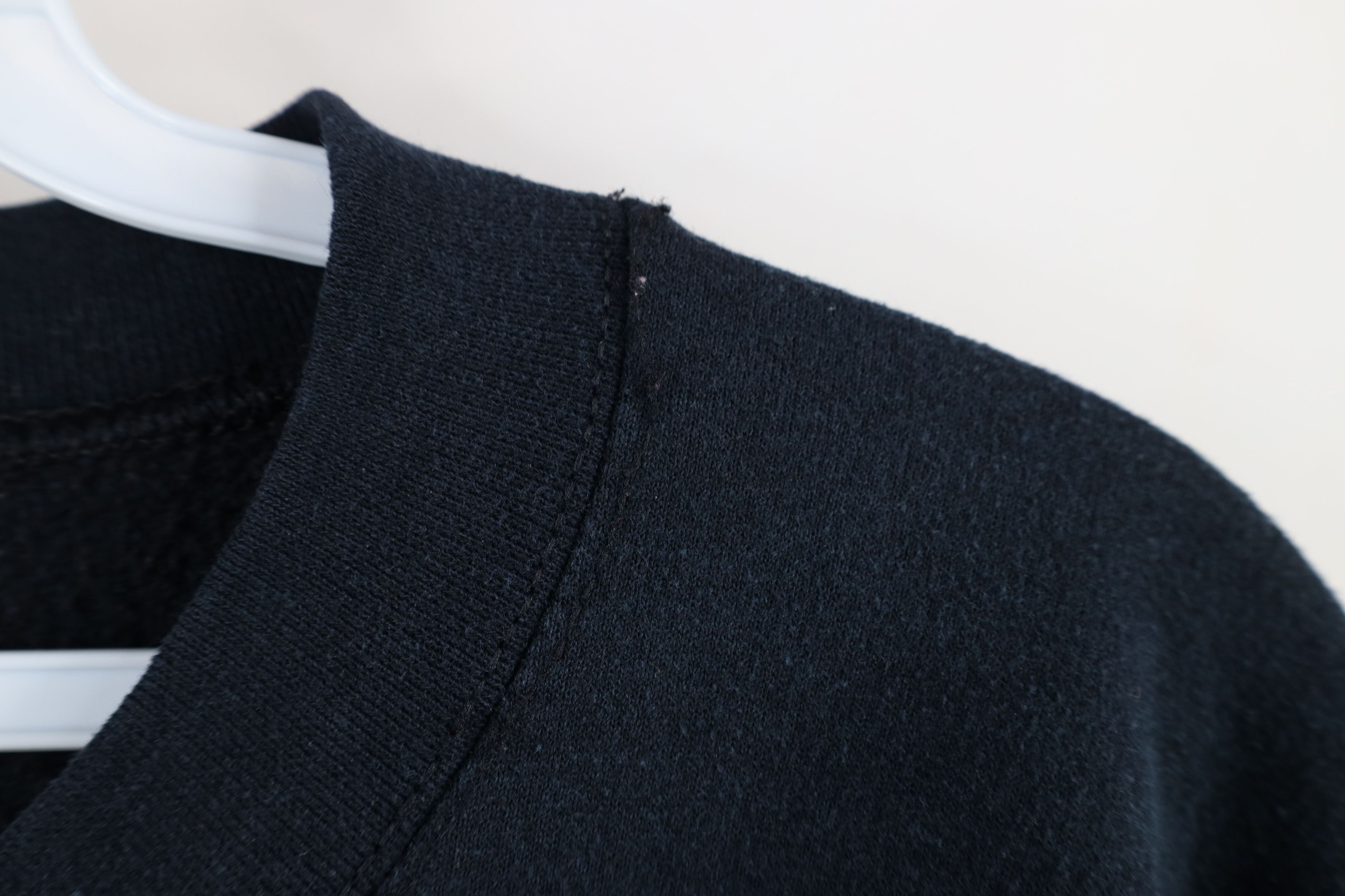 Vintage Vintage 90s Streetwear Blank Crewneck Sweatshirt Black Size US XXL / EU 58 / 5 - 9 Thumbnail