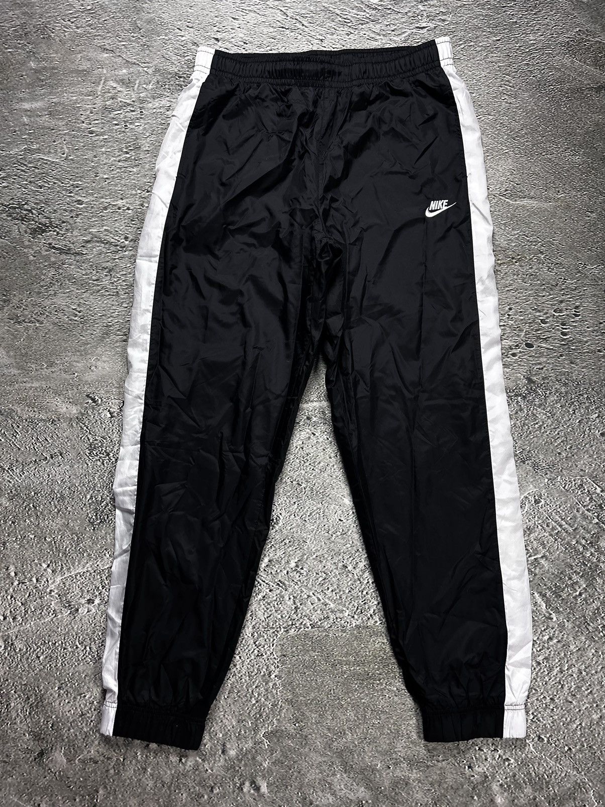 Nike × Vintage Nike vintage black track suit nylon pants jacket Y2K Size US L / EU 52-54 / 3 - 8 Thumbnail