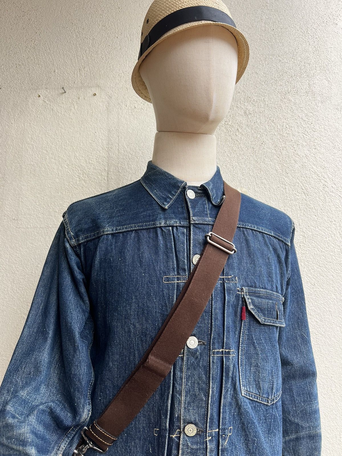Japanese Brand Lin-ku Japan Distressed Waxed Patina Leather Cargo Bag Sling Size ONE SIZE - 4 Thumbnail