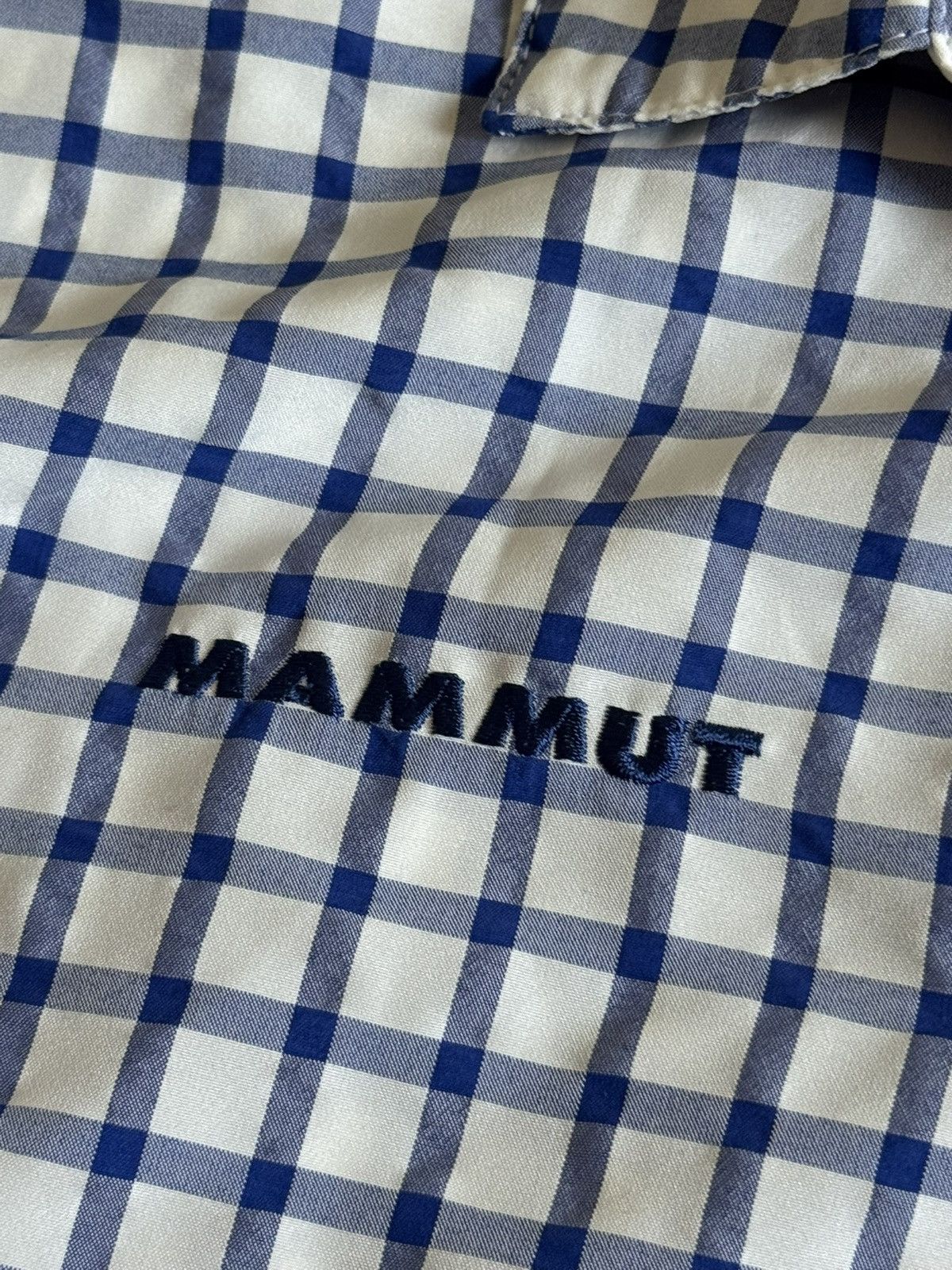 Mammut Mammut L/size Chekered shirt button up short sleeve outdoor Size US L / EU 52-54 / 3 - 6 Thumbnail