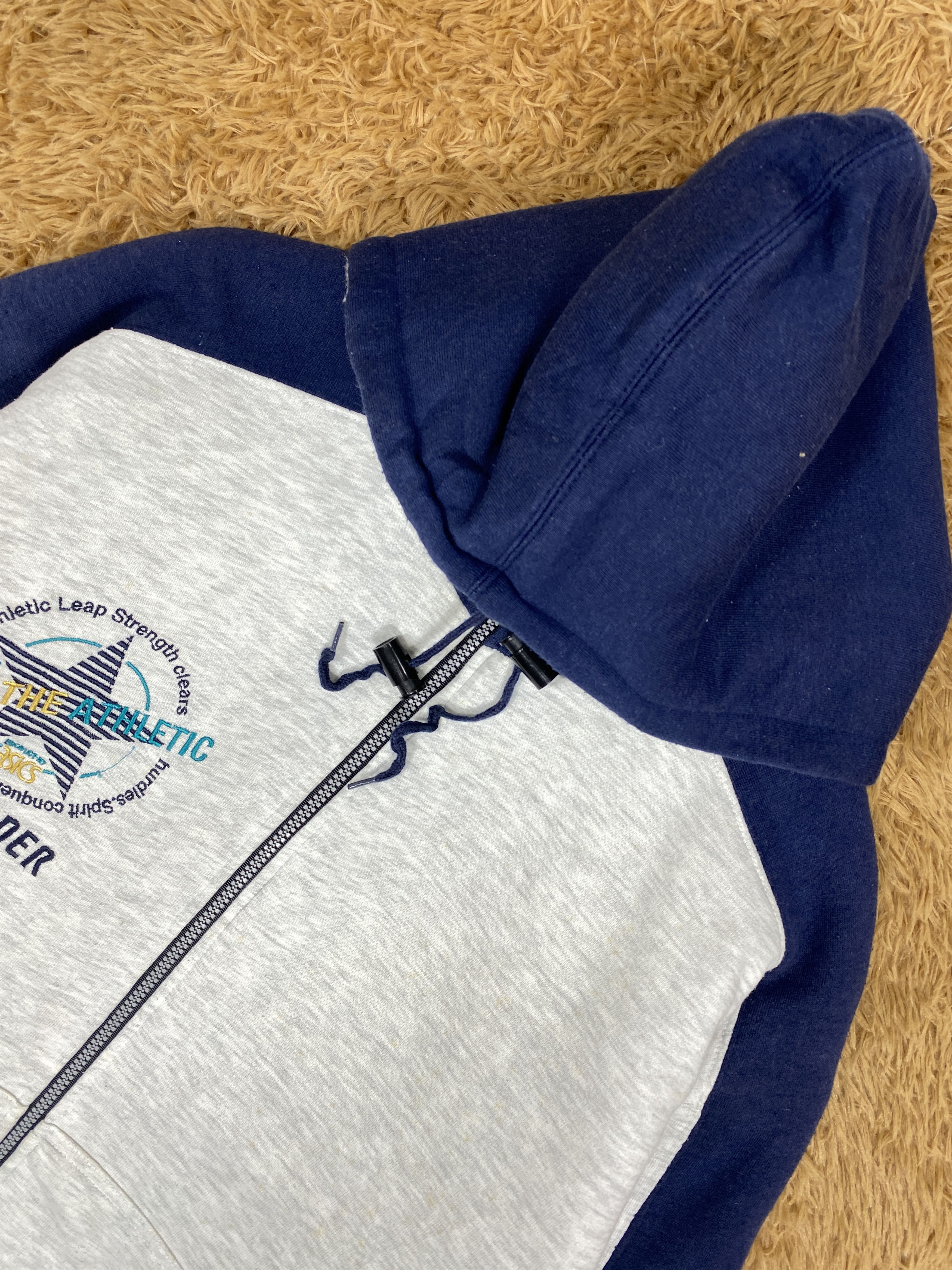 Asics Vintage Asics Sherpa Lining Hoodie Sweatshirt J2316 Size US L / EU 52-54 / 3 - 3 Thumbnail