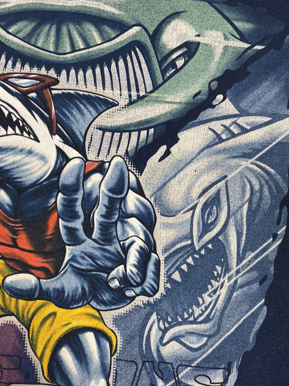 Maui and Sons × Vintage Vintage Maui and Sons Shark Warriors Surfing Graphic Tee Size US XL / EU 56 / 4 - 9 Thumbnail
