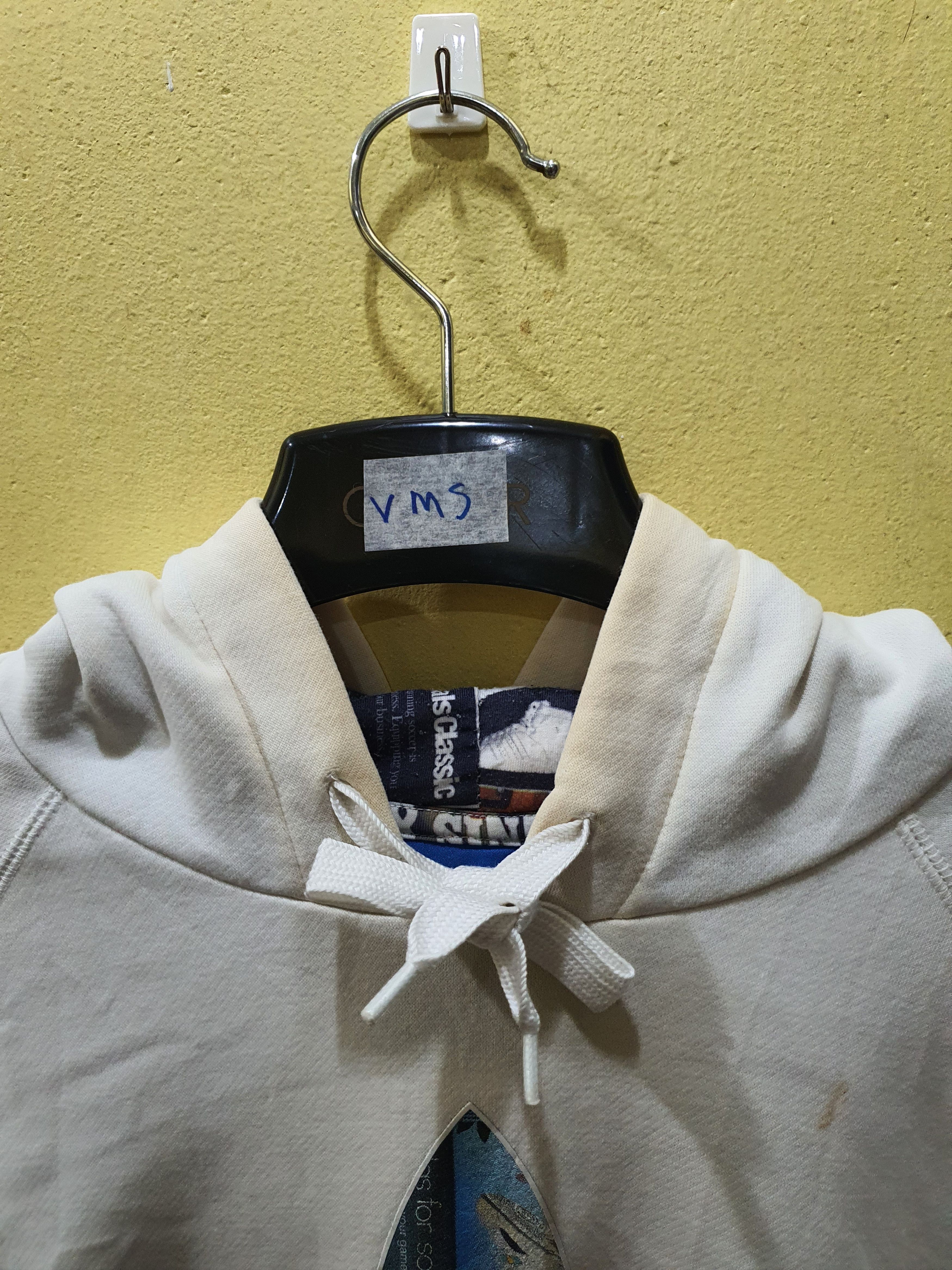 Adidas vintage Adidas Trefoil hoodie Size US L / EU 52-54 / 3 - 7 Thumbnail