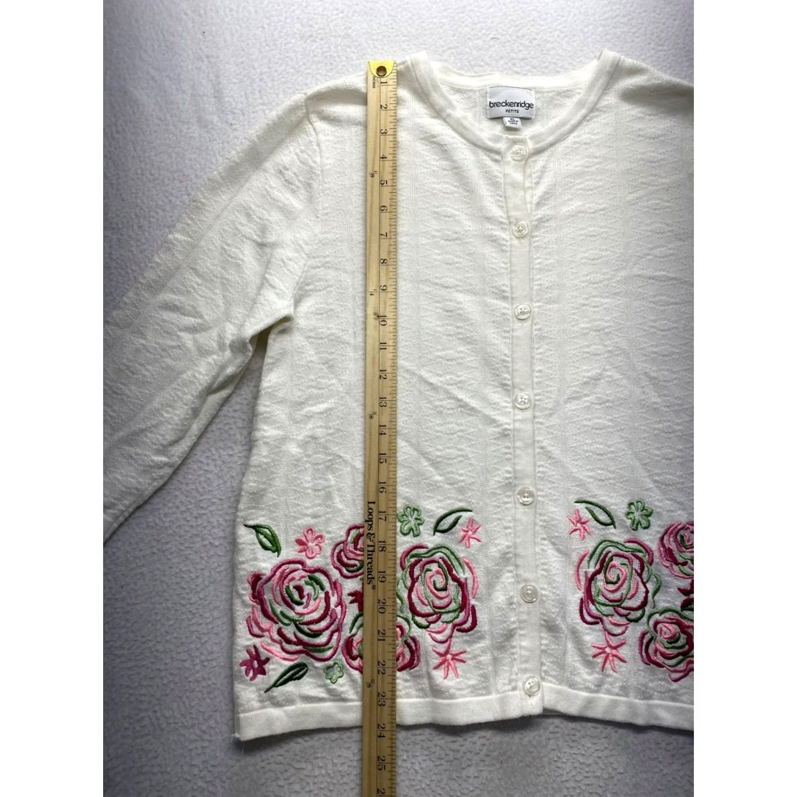 Vintage Breckenridge Cardigan Women's Petite Floral Embroidered Button-Up Sweater PL Cream Size L / US 10 / IT 46 - 7 Thumbnail
