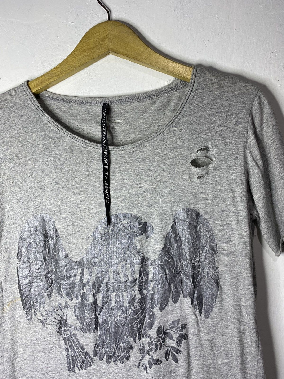 If Six Was Nine × Japanese Brand × Le Grande Bleu (L.G.B.) The H,studio another project vs the world distressed tee Size US M / EU 48-50 / 2 - 2 Thumbnail