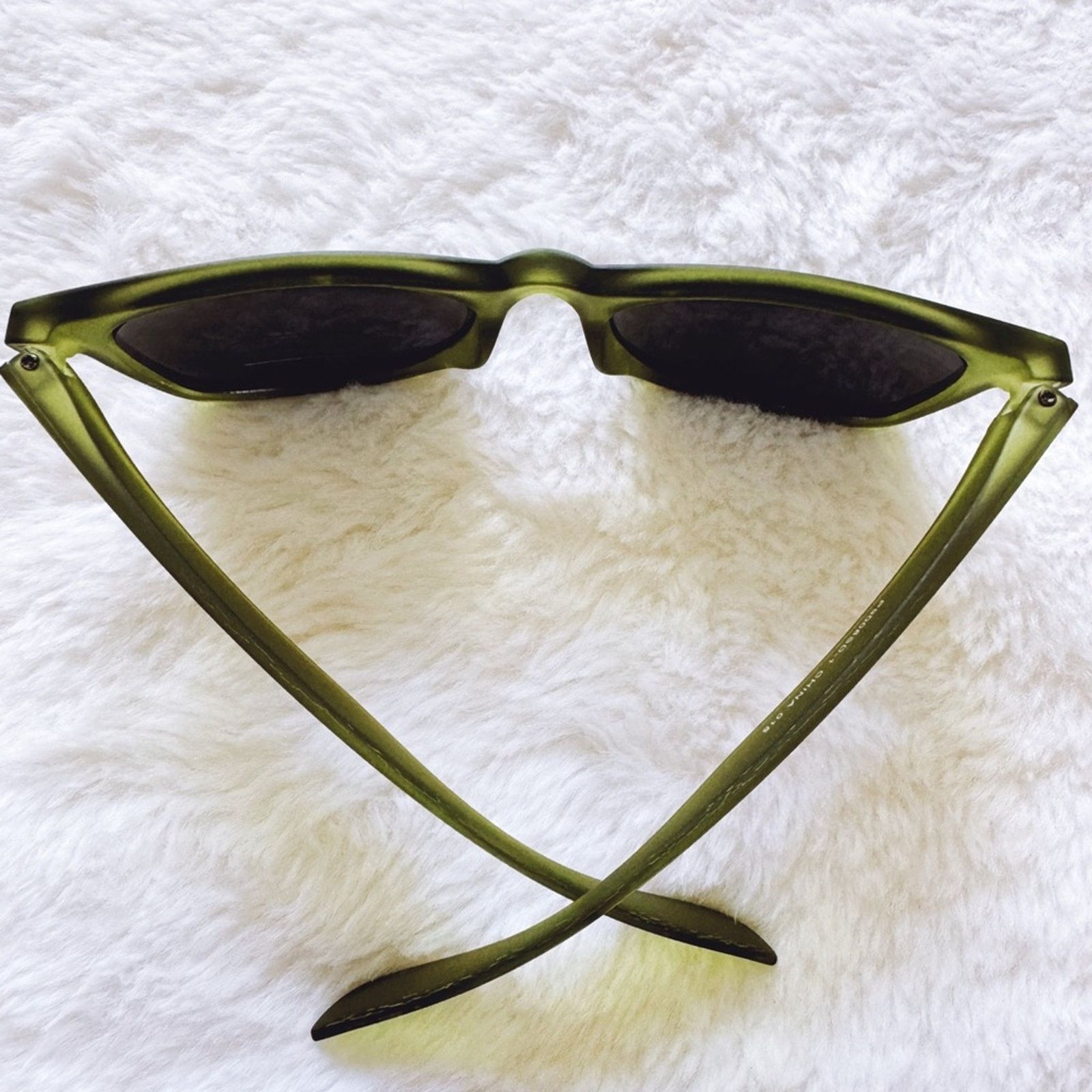 Other Lola Green Polycarbonate Sunglasses Size ONE SIZE - 9 Thumbnail