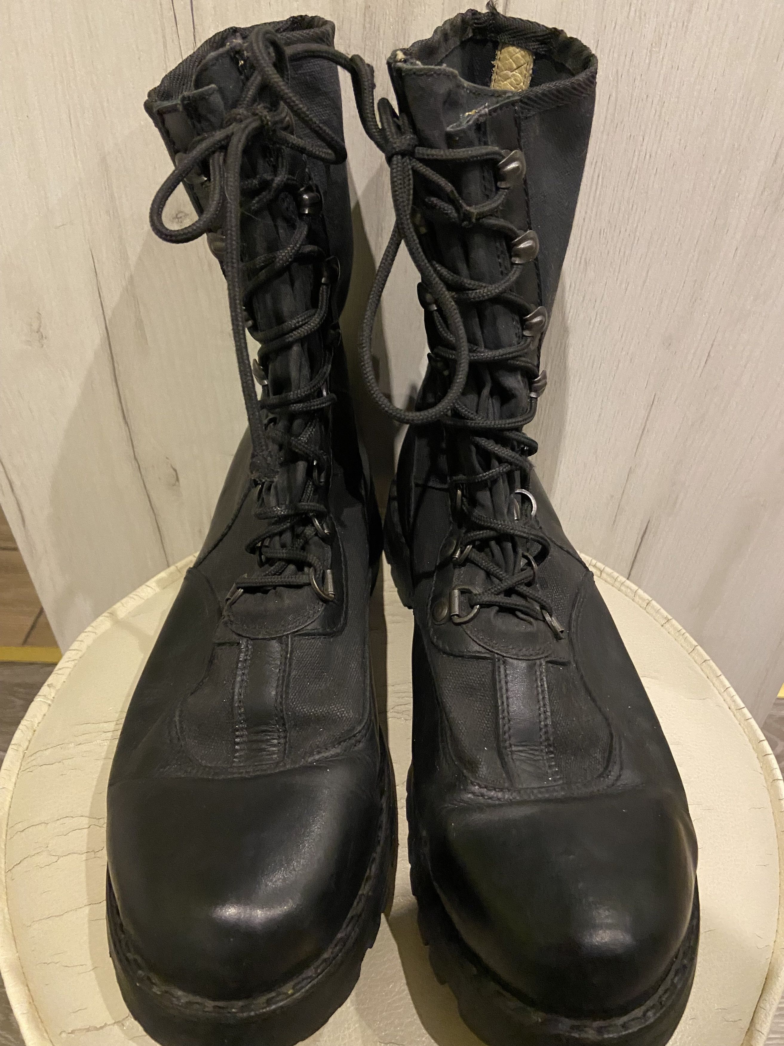 Vintage HEERESEIGENTUM 2003 army combat boots made by KSBW Size US 11.5 / EU 44-45 - 6 Thumbnail