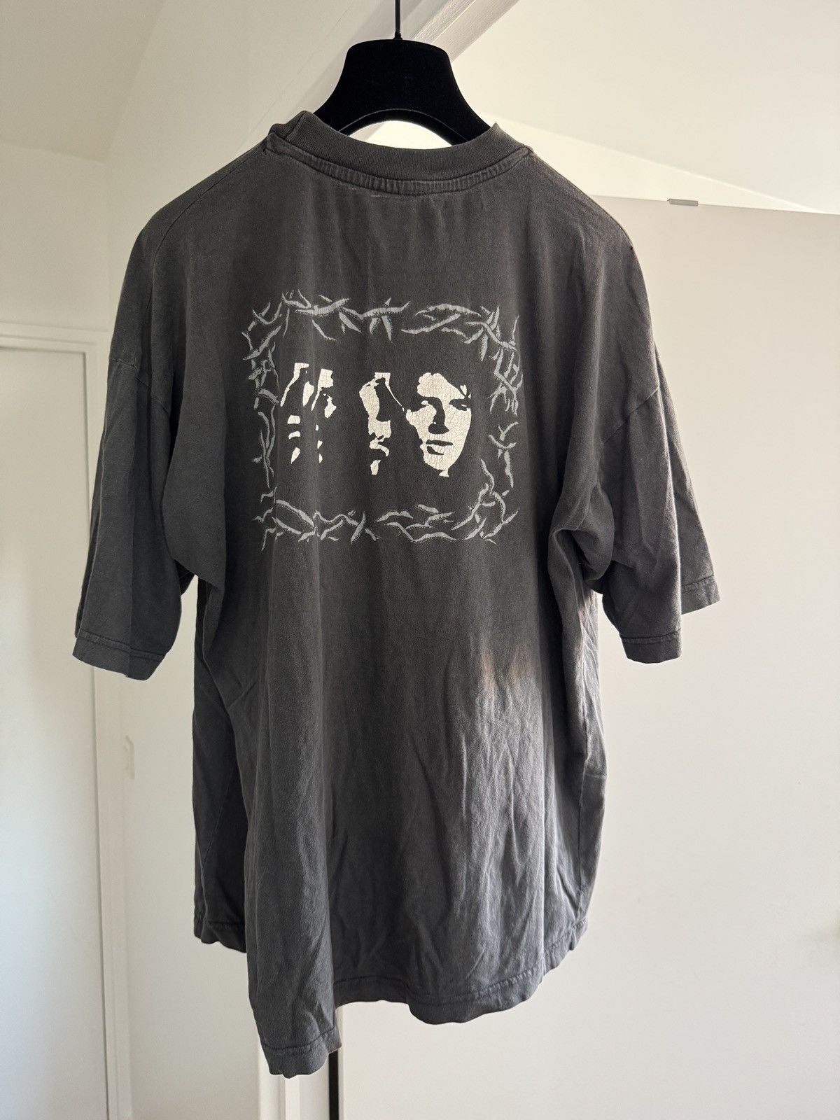 Band Tees *RARE* VINTAGE 1991 90s CROWDED HOUSE FADED BAND TEE Size US XL / EU 56 / 4 - 4 Thumbnail
