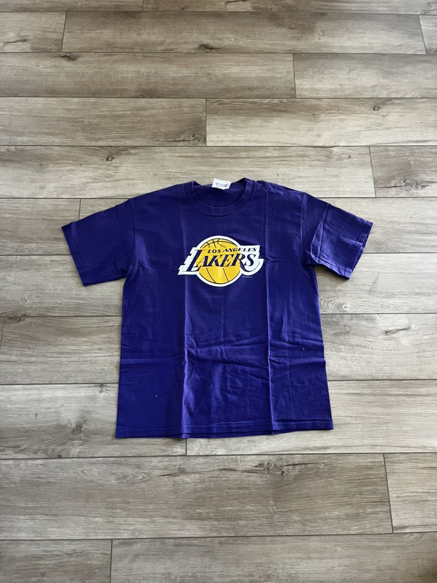 Vintage Vinatge y2k 90s los angeles lakers kobe 8 t shirt Size US L / EU 52-54 / 3 - 1 Thumbnail