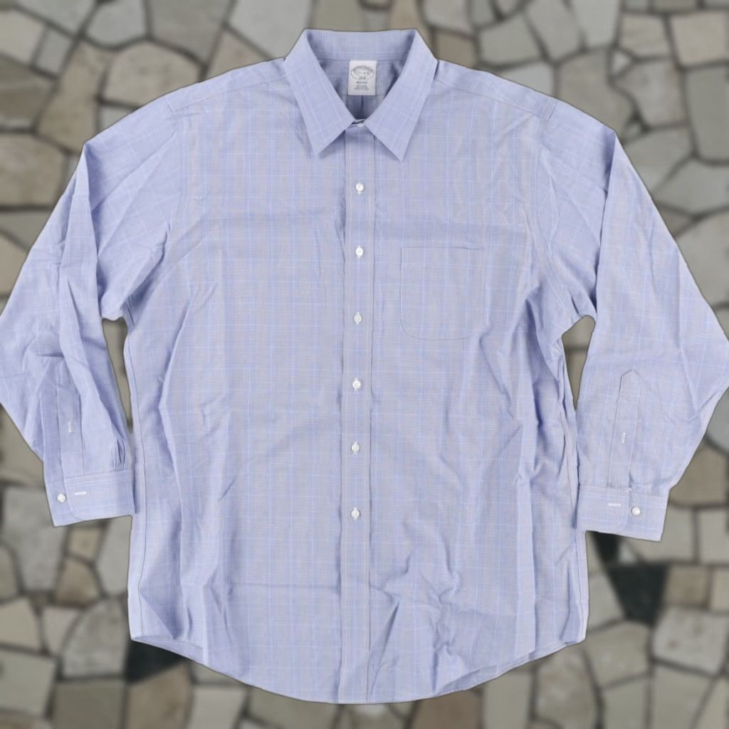 Brooks Brothers Brooks Brothers Regent Non-Iron Button Up Shirt Blue Men's XL Shirt Regular Fit Long Sleeve Cotton Solid 90s? Size US XL / EU 56 / 4 - 1 Thumbnail