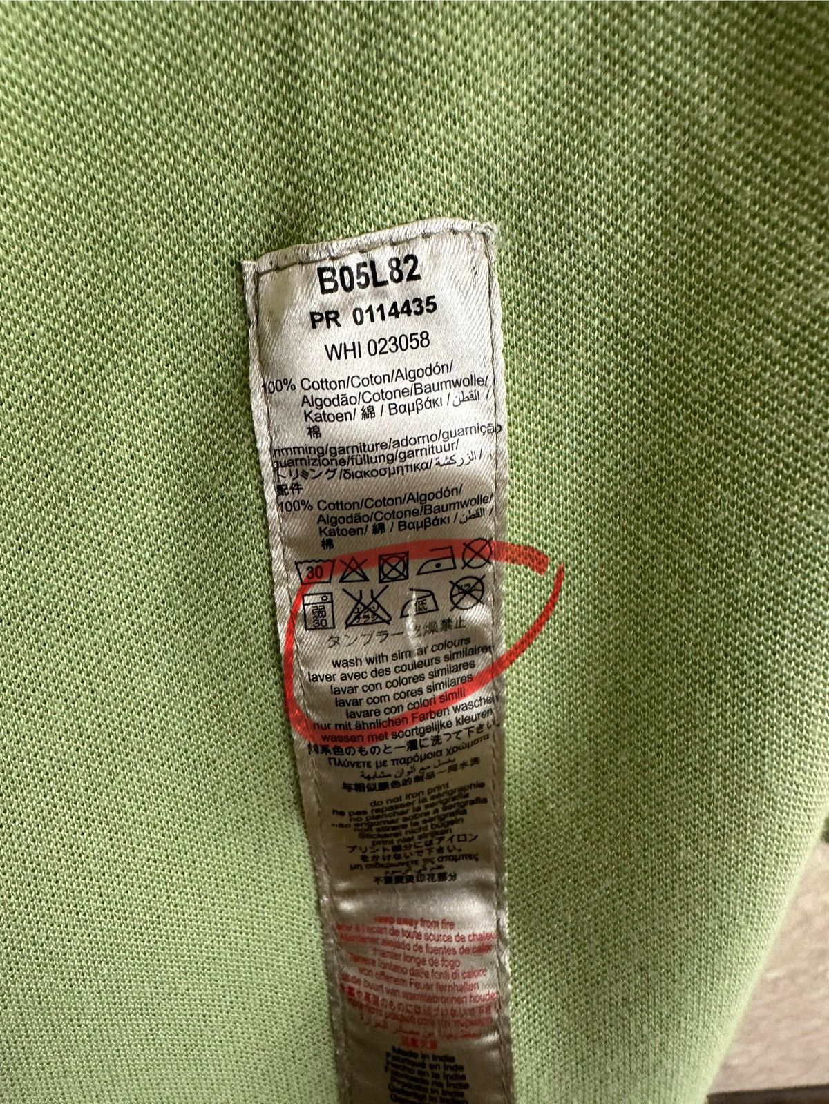 Burberry Burberry x custom t shirt size XL- 2XL vintage Size US XL / EU 56 / 4 - 15 Thumbnail