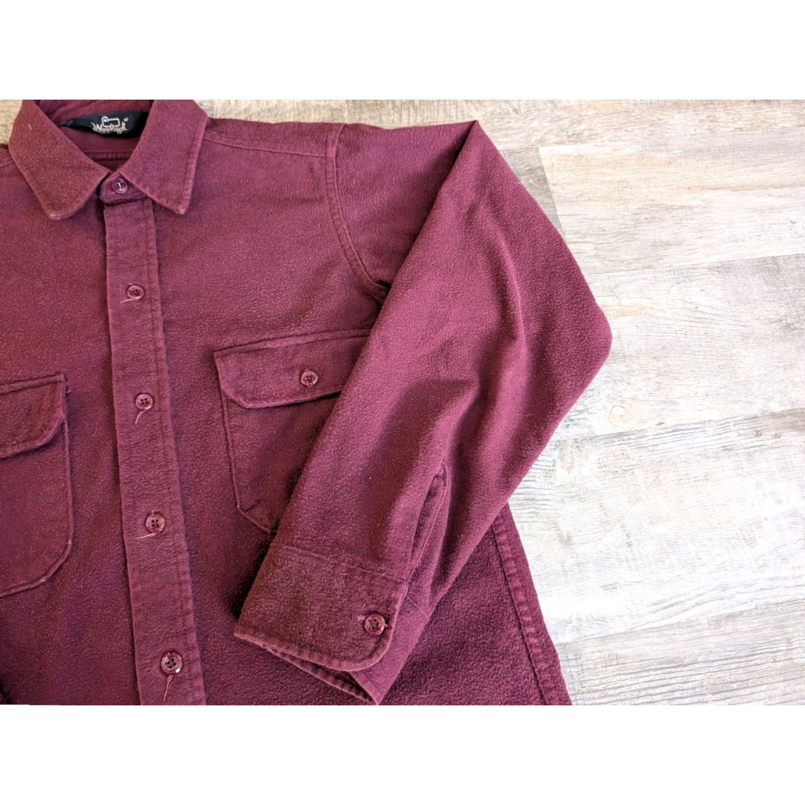 Vintage VINTAGE Woolrich Shirt Mens Button-Up 80s 90s Chamois Red Burgundy S/M Solid Cotton Flannel Pockets Casual Winter Fall Spring USA VGUC Size US S / EU 44-46 / 1 - 3 Thumbnail
