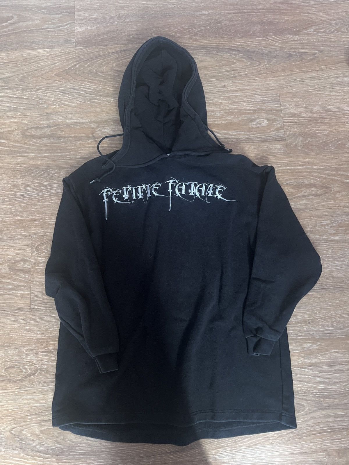 Balenciaga Balenciaga femme fatale hoodie Size US S / EU 44-46 / 1 - 1 Thumbnail