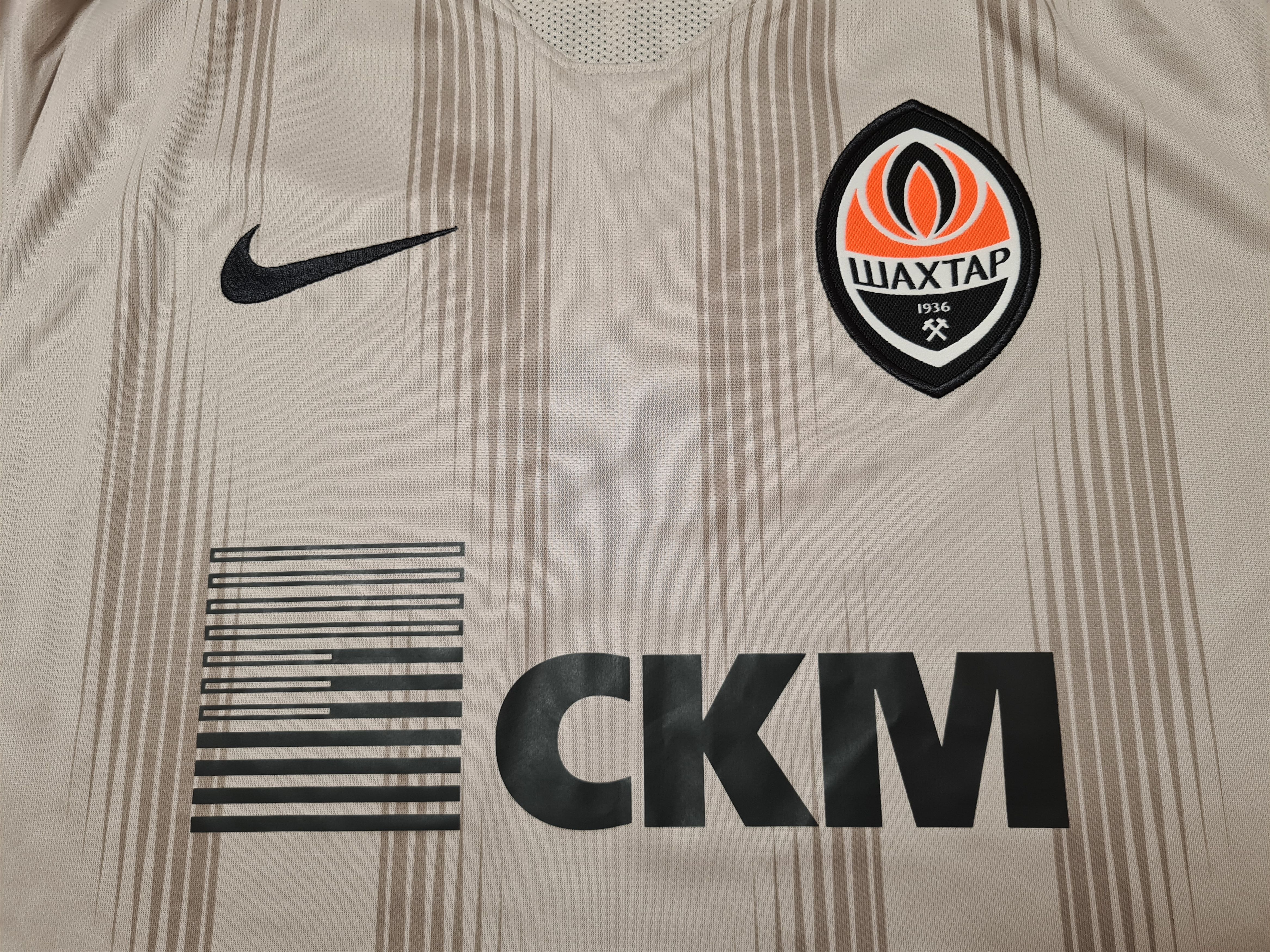 Nike SHAKHTAR DONETSK 2018 2020 MARLOS MATCH WORN FOOTBALL SHIRT Size US M / EU 48-50 / 2 - 3 Thumbnail