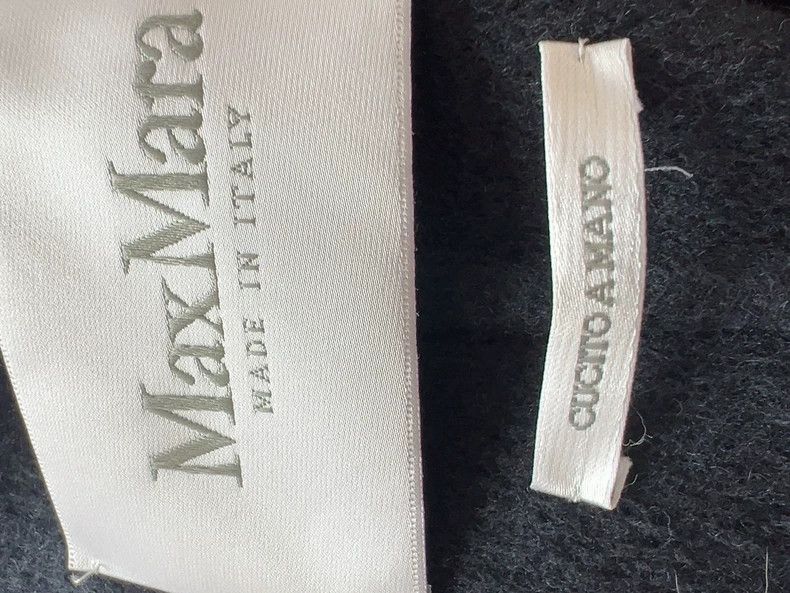 Max Mara Max Mara Women's coat, short, model 108601 Size M / US 6-8 / IT 42-44 - 8 Thumbnail