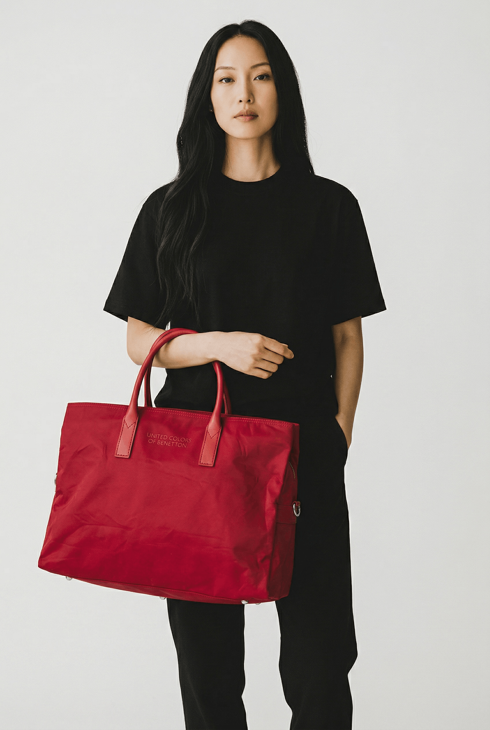 United Colors Of Benetton United Colors of Benetton Red Nylon Weekender Duffel Bag Y2K Size ONE SIZE - 1 Thumbnail