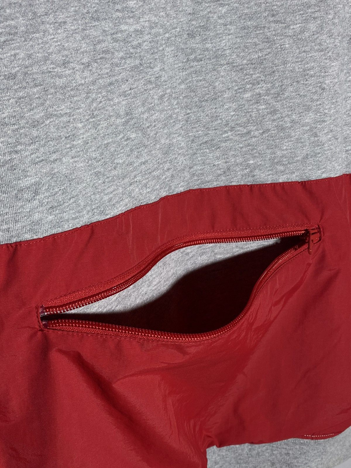 Stussy Stussy International Y2k Nylon Zip Pocket Detail Sweatshirt Size US XL / EU 56 / 4 - 8 Thumbnail