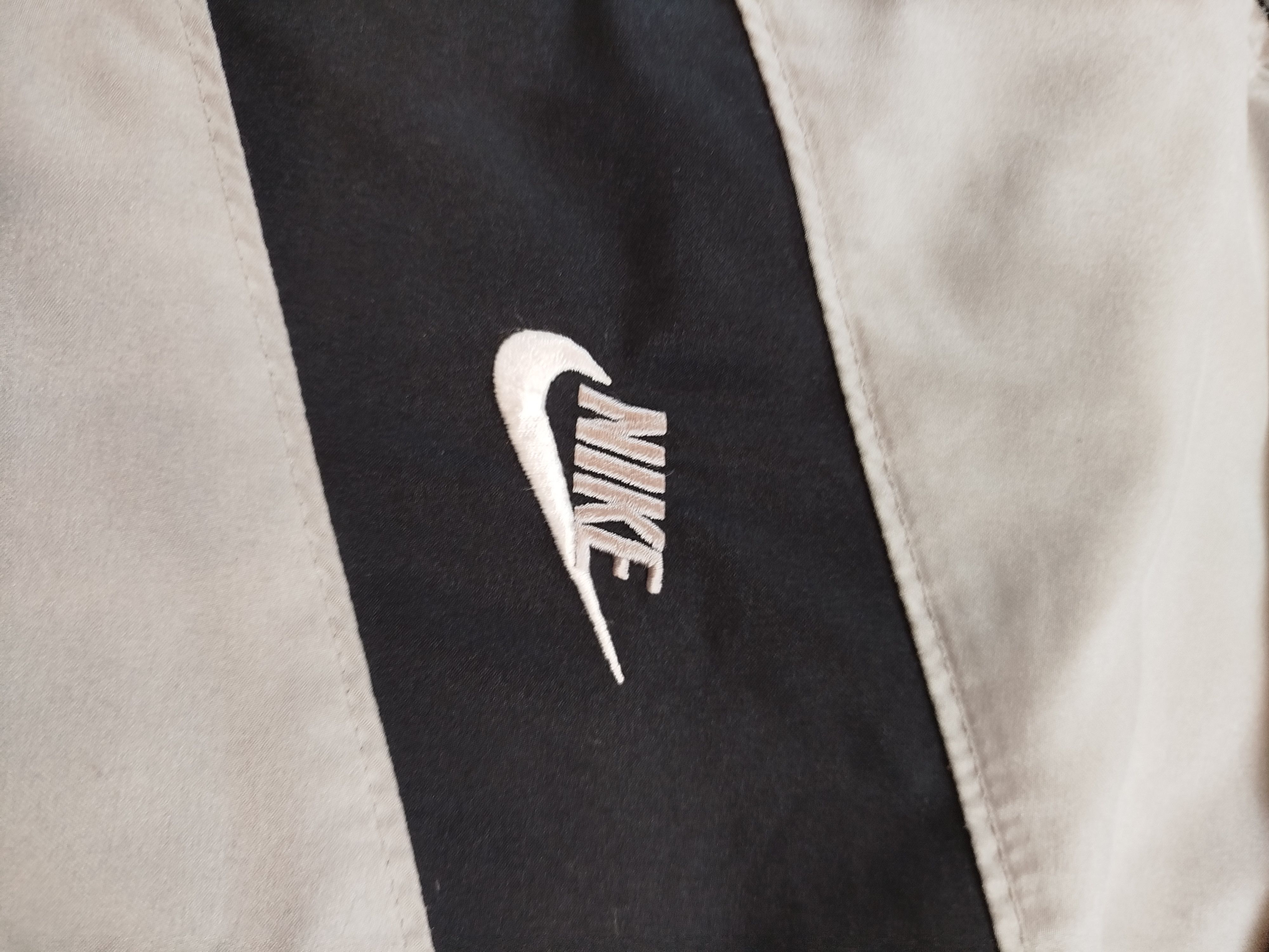 Nike Nike grey tag vintage wind breaker Size US L / EU 52-54 / 3 - 7 Thumbnail