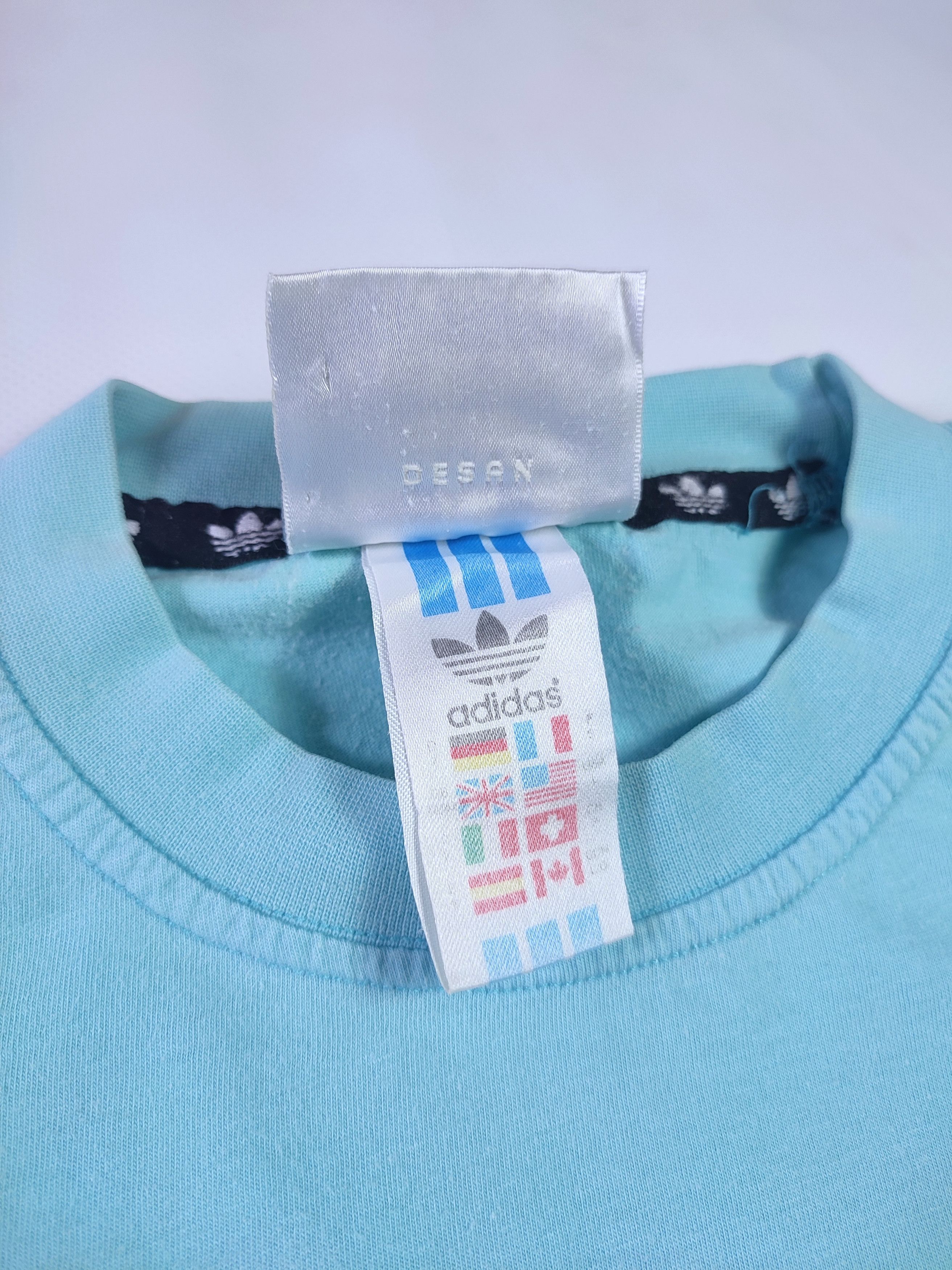 Adidas Adidas vintage logo t-shirt Size US XL / EU 56 / 4 - 8 Thumbnail