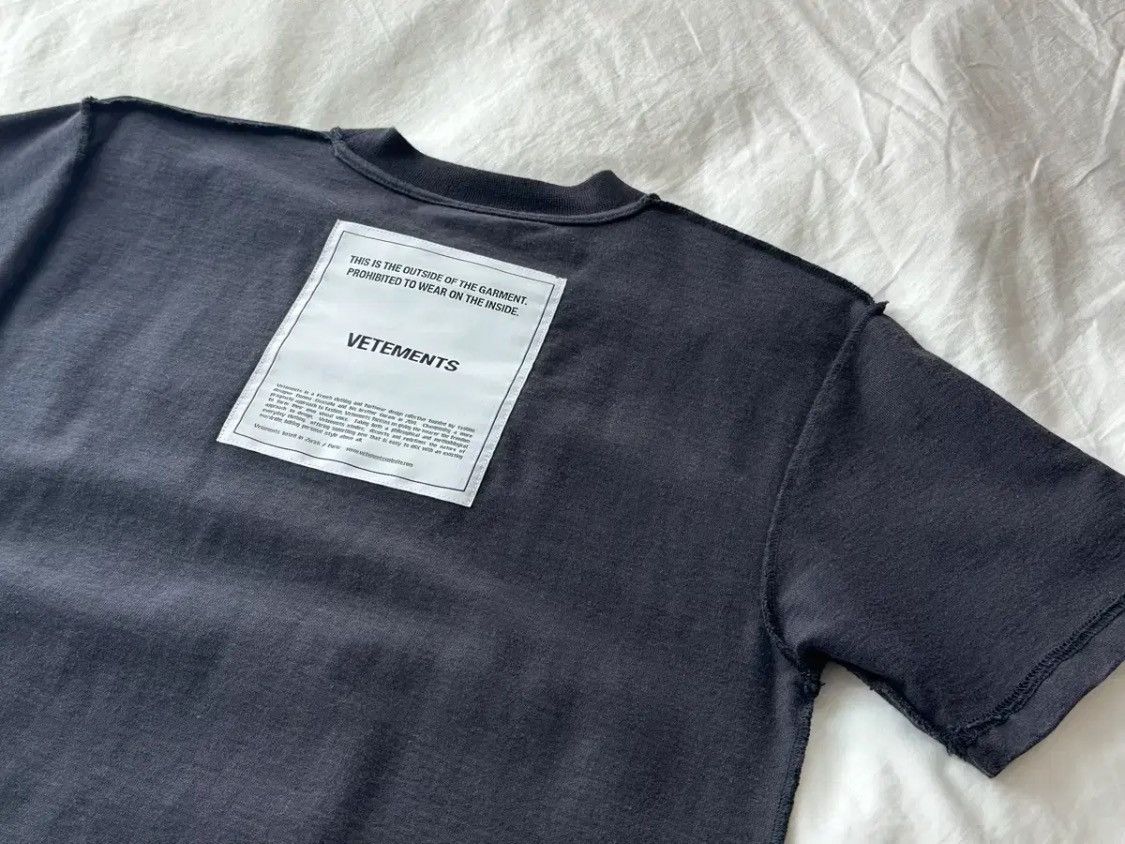 Vetements Vetements Inside Out Back Label T-Shirt Size US XS / EU 42 / 0 - 4 Thumbnail