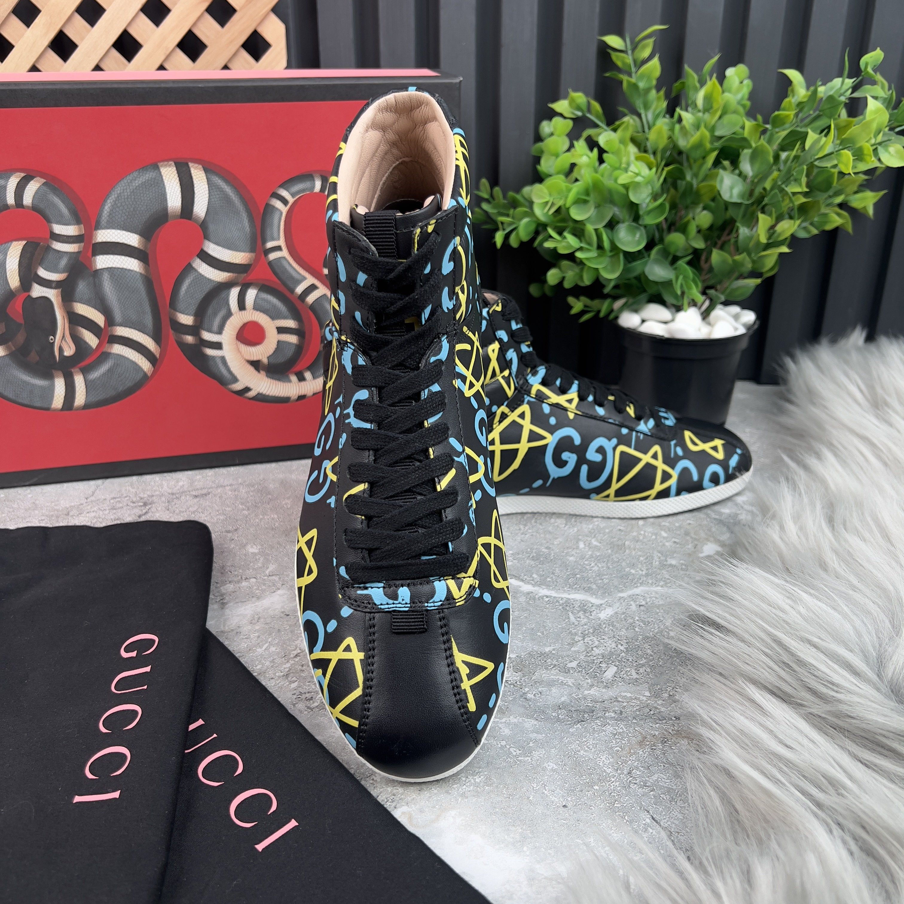 Gucci Apollo Graffiti Ghost Stars High Top Sneakers Black Logo Size US 7.5 / IT 37.5 - 5 Thumbnail