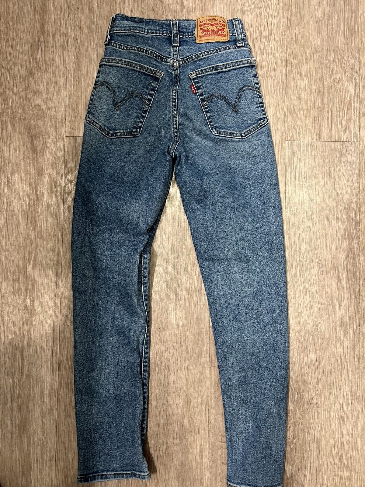 Levi's Levi’s Straight Wedgie Skinny Jeans Size 24" / US 00 / IT 34 - 2 Thumbnail
