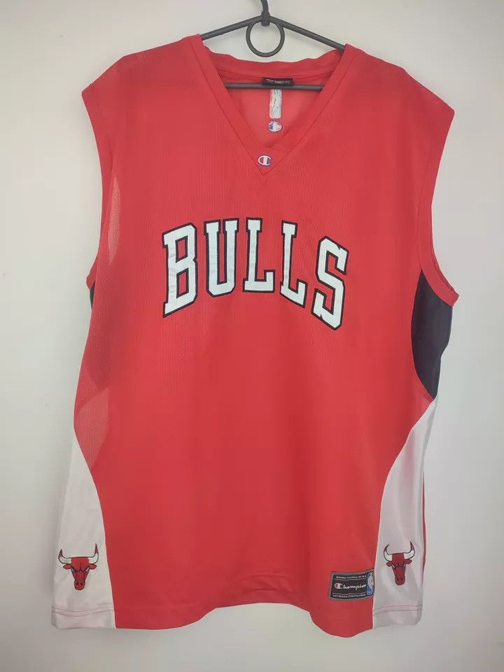 NBA × Vintage Rare Vintage NBA CHAMPION CHICAGO BULLS Basketball Jerseys Size US XL / EU 56 / 4 - 1 Thumbnail