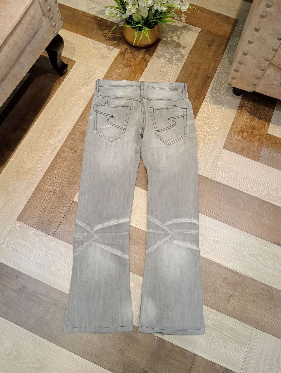 semanticdesign SEMANTIC DESIGN JAPAN GREY WASHED DENIM FLARED PANTS Size US 32 / EU 48 - 9 Thumbnail