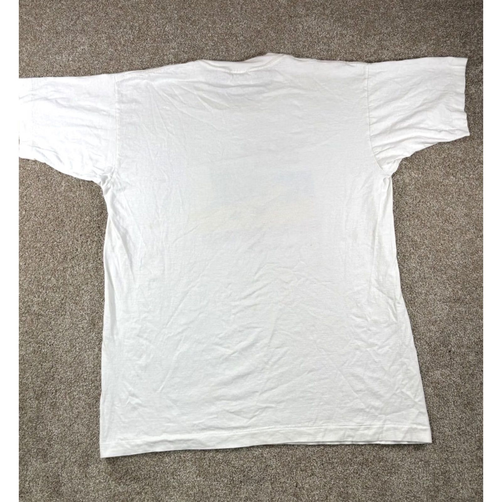 Vintage VINTAGE 90s Streetwear Men XL Turtle Farm Cayman Islands B.W.I T-Shirt White Crew Neck Short Sleeve Cotton Regular Fit Size US XL / EU 56 / 4 - 7 Thumbnail