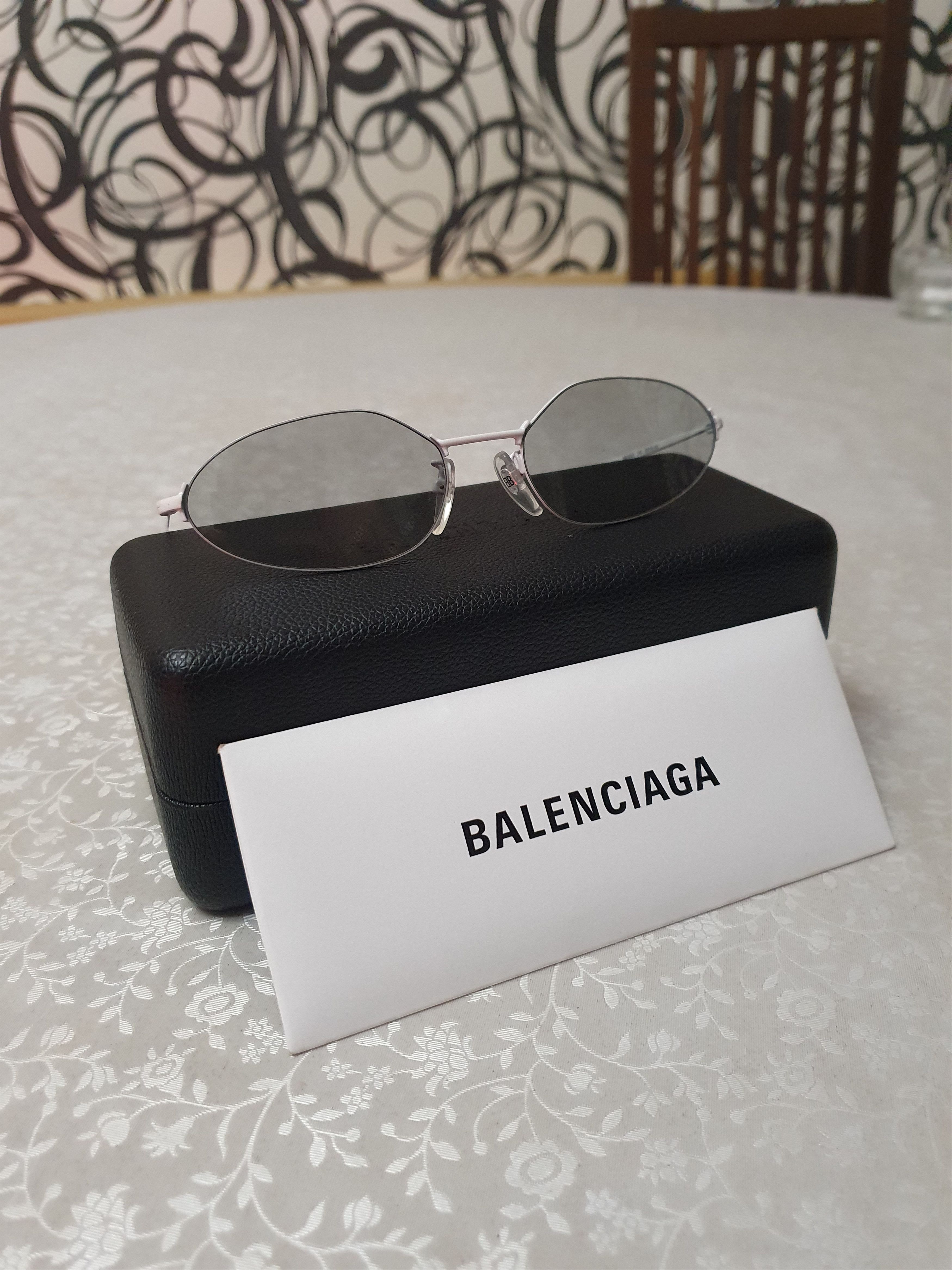 Balenciaga Balenciaga Unisex White Rainbow-Multilogo Y2k Sunglasses Size ONE SIZE - 3 Thumbnail