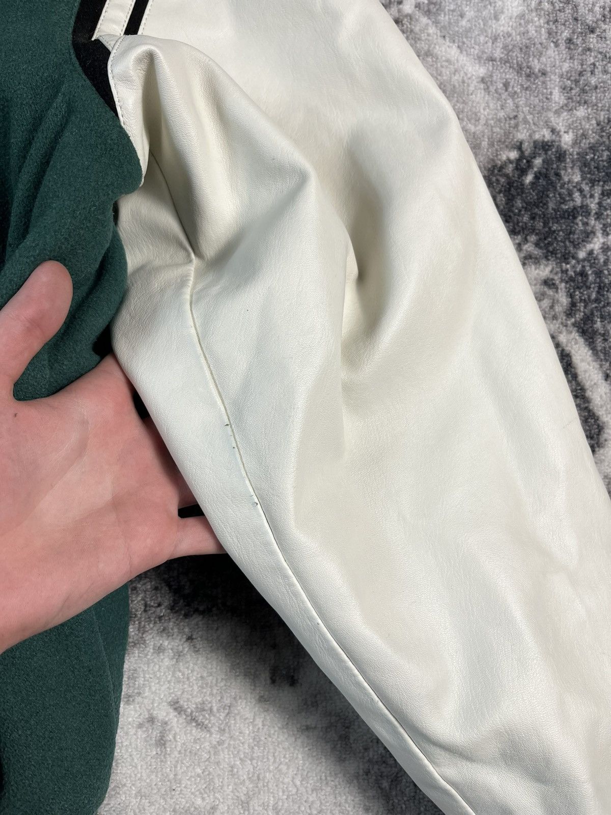 Karl Kani Karl Kani Varsity Jacket Green White Spell Out L Size US L / EU 52-54 / 3 - 9 Thumbnail