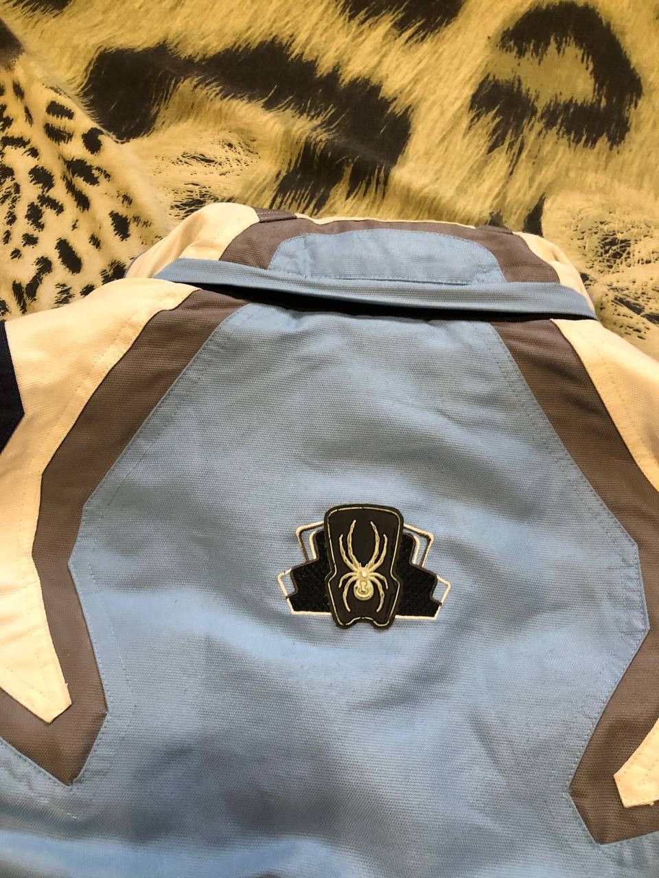 Spyder Baby Blue Spider Web ski Snowboarding Jacket vintage