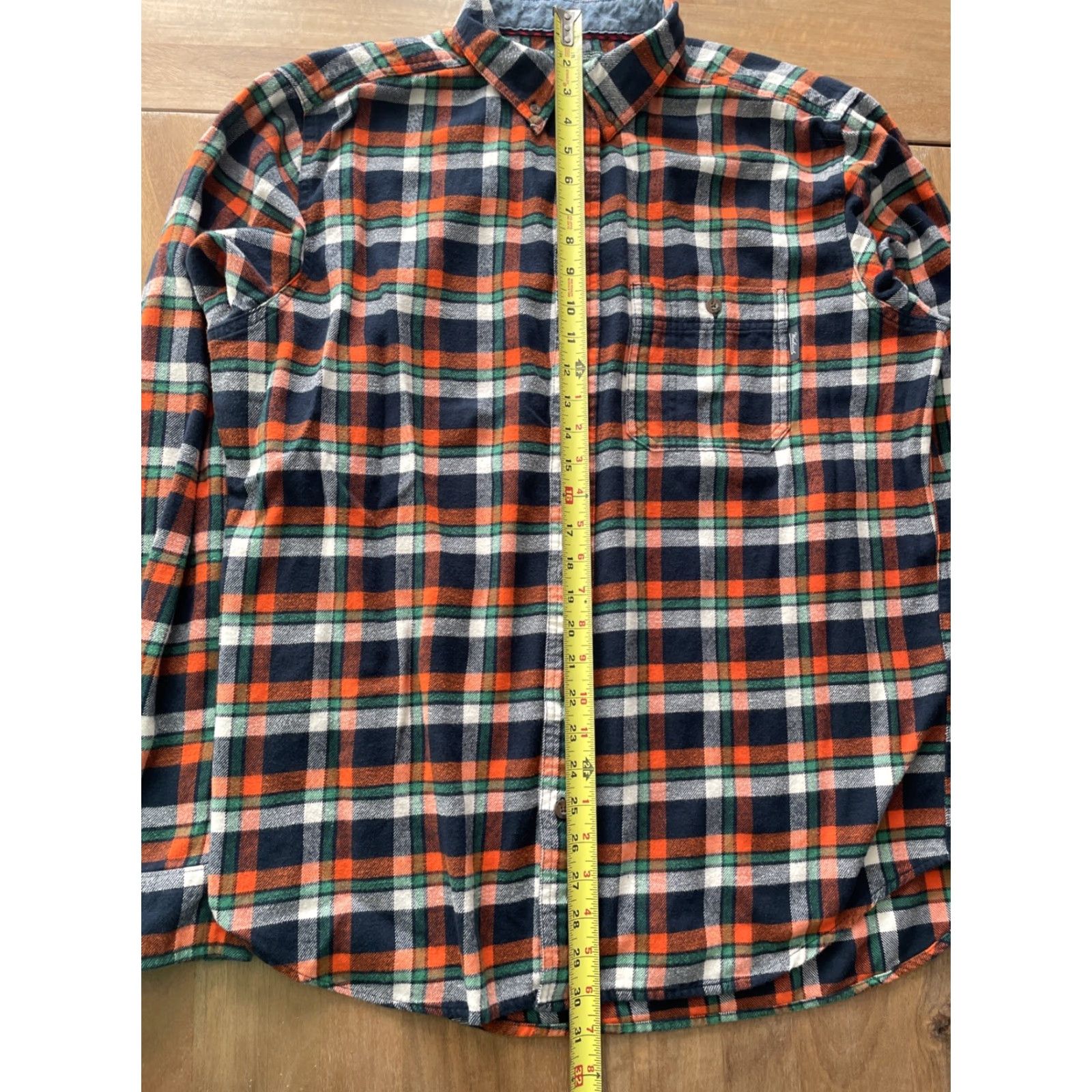 Vintage VINTAGE Woolrich Shirt Mens LT Plaid Button-Down Long Sleeve Work Shirt Size US L / EU 52-54 / 3 - 6 Thumbnail