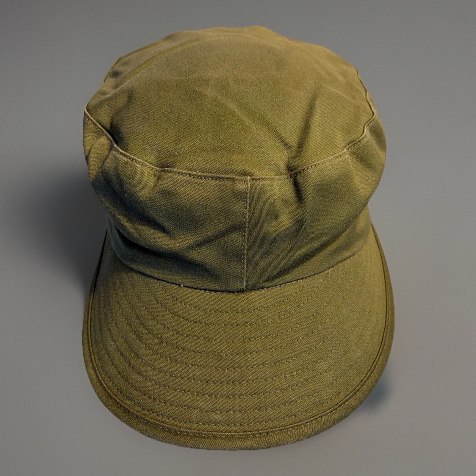 Vintage Vintage US Navy Intermediate Cold Hat Large 7-1/8 To 7-1/4 Size ONE SIZE - 1 Thumbnail
