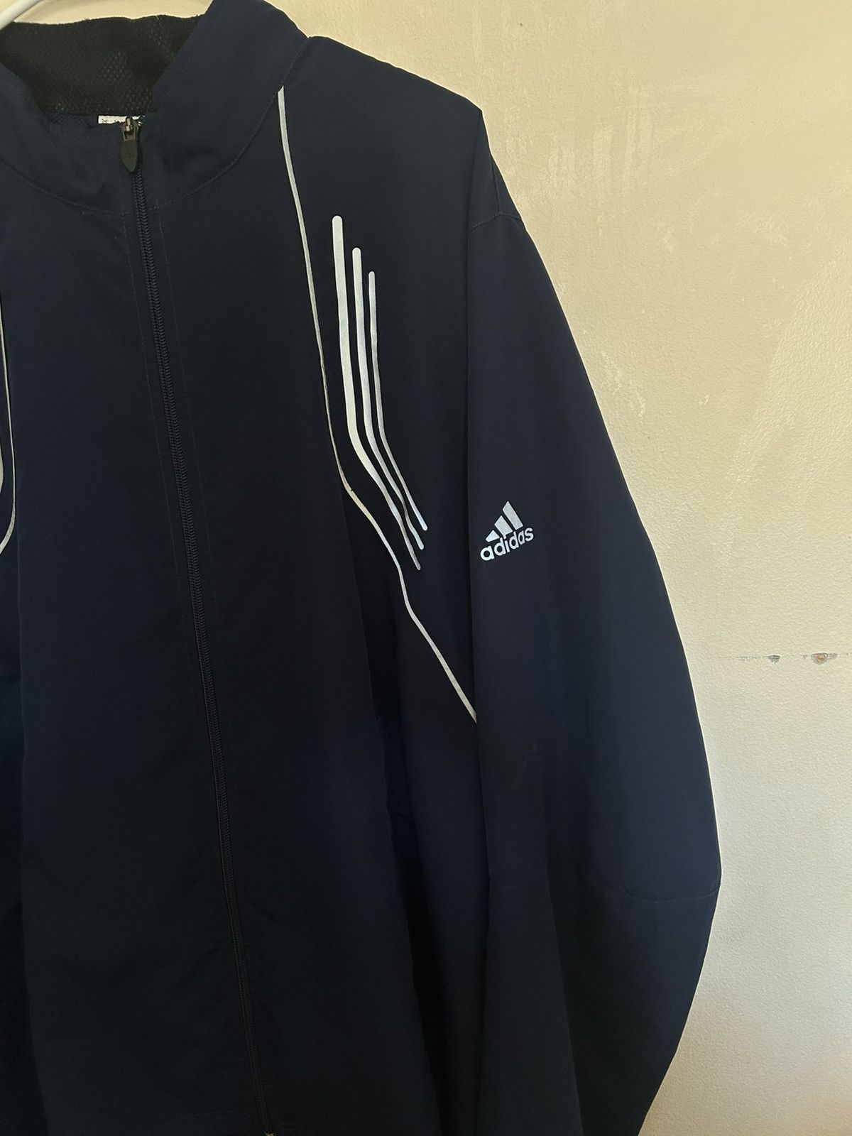 Adidas vintage Adidas windbreaker jacket from the 2003 Size US XL / EU 56 / 4 - 4 Thumbnail