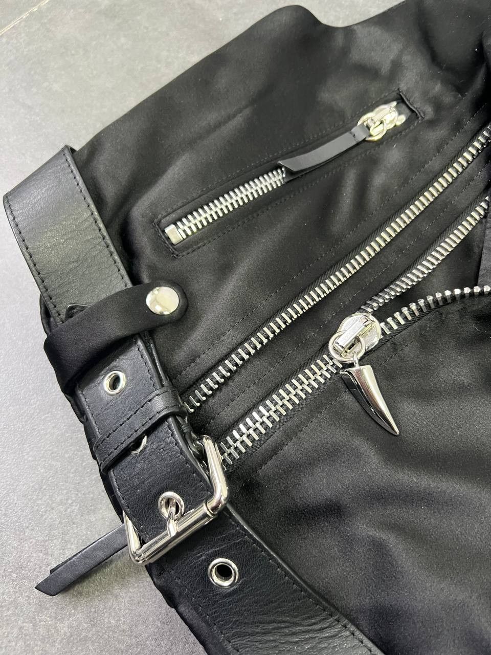 Giuseppe Zanotti Giuseppe Zanotti Silk leather y2k opium vest Size S / US 4 / IT 40 - 6 Thumbnail